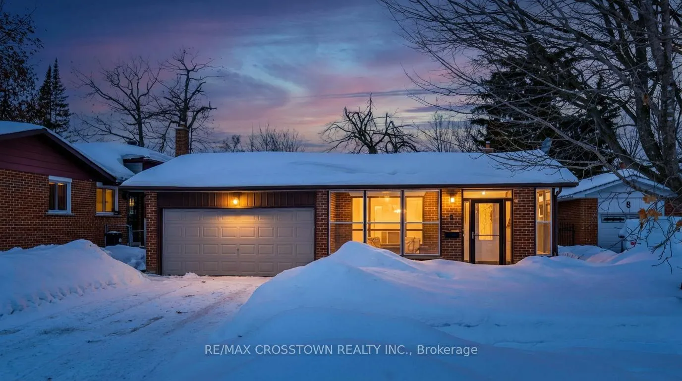 Photo 1 of 6 Deerpark Drive, Barrie, Cundles East — HOMEH