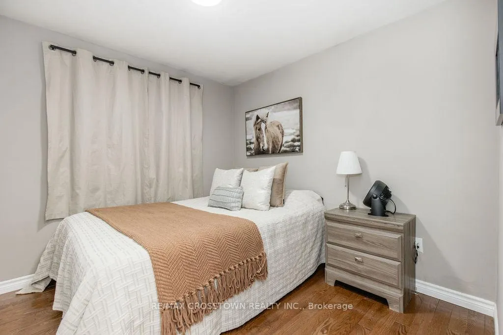 Photo 34 of 6 Deerpark Drive, Barrie, Cundles East — HOMEH
