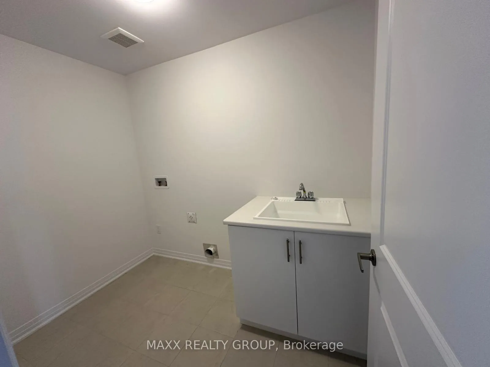 Photo 32 of 67 Manuel Street, Stratford — HOMEH