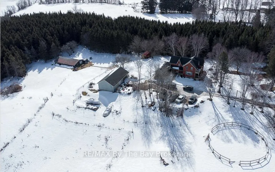 Photo 2 of 2553 County 42 Road, Clearview, Rural Clearview — HOMEH