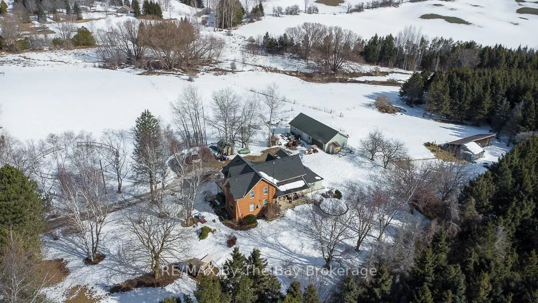 Photo 7 of 2553 County 42 Road, Clearview, Rural Clearview — HOMEH