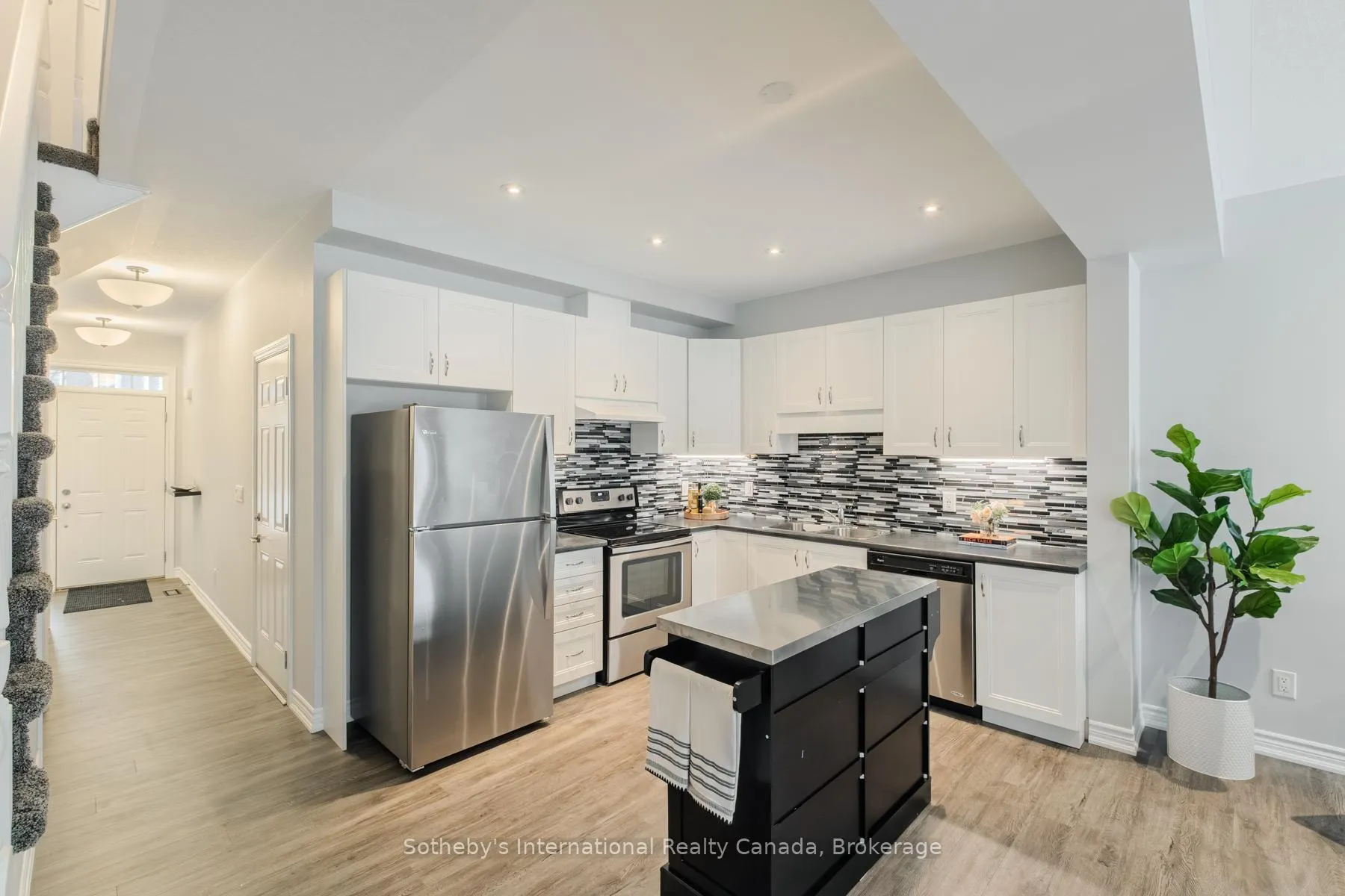 Photo 11 of Unit 50, 80 Willow Street, Brant, Paris — HOMEH