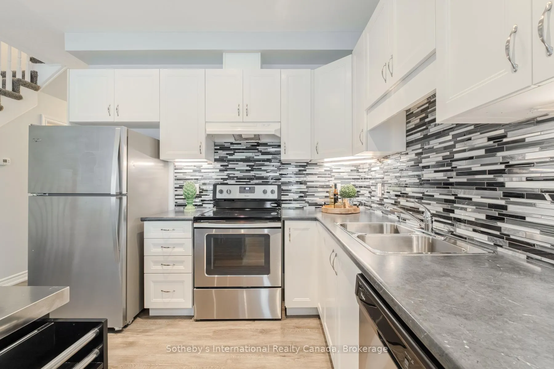 Photo 13 of Unit 50, 80 Willow Street, Brant, Paris — HOMEH