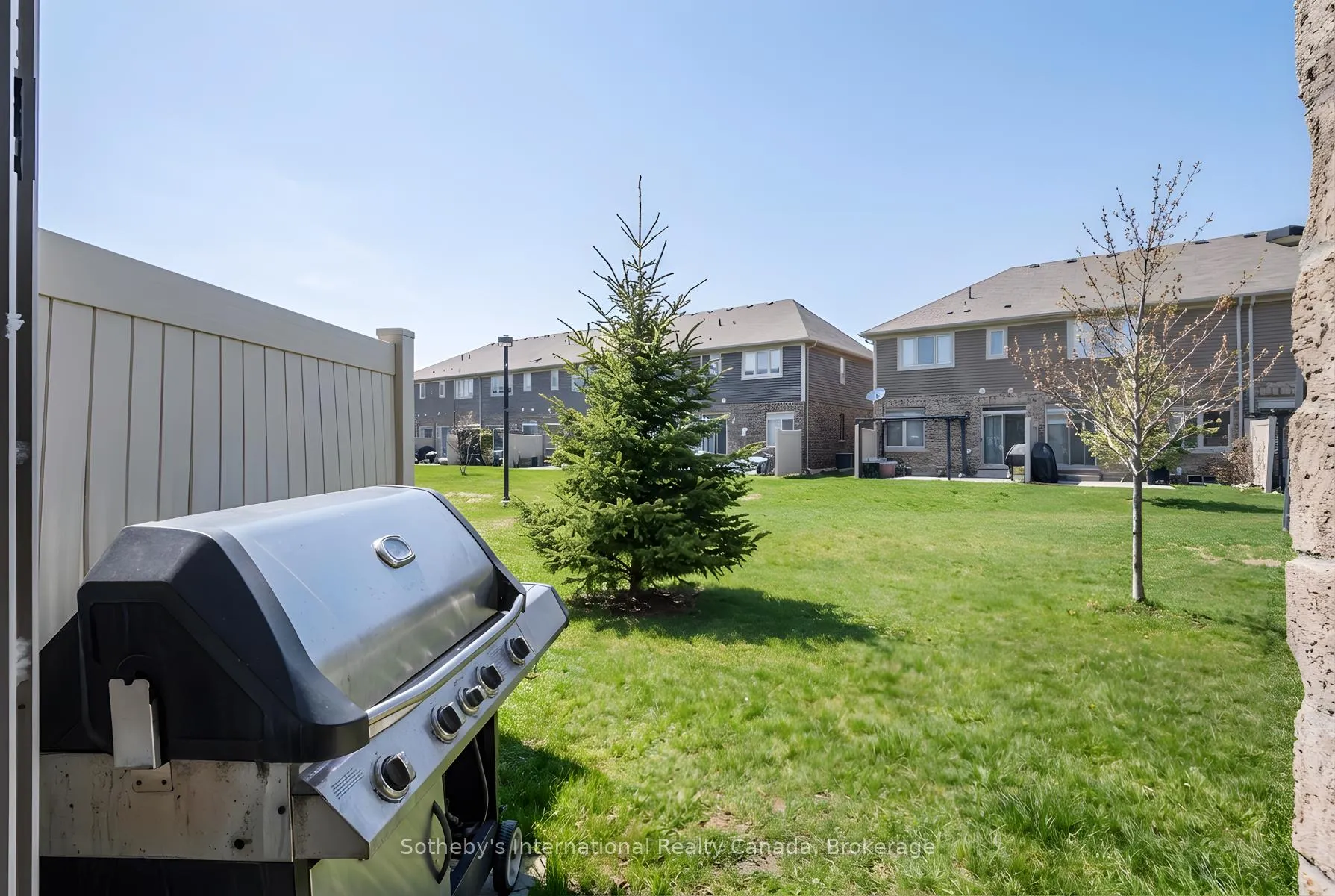Photo 32 of Unit 50, 80 Willow Street, Brant, Paris — HOMEH