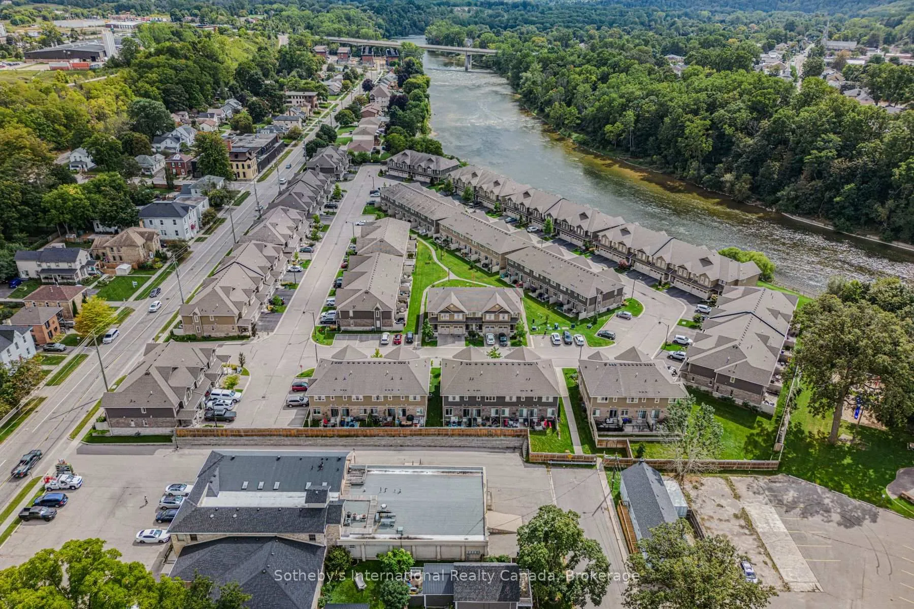 Photo 40 of Unit 50, 80 Willow Street, Brant, Paris — HOMEH