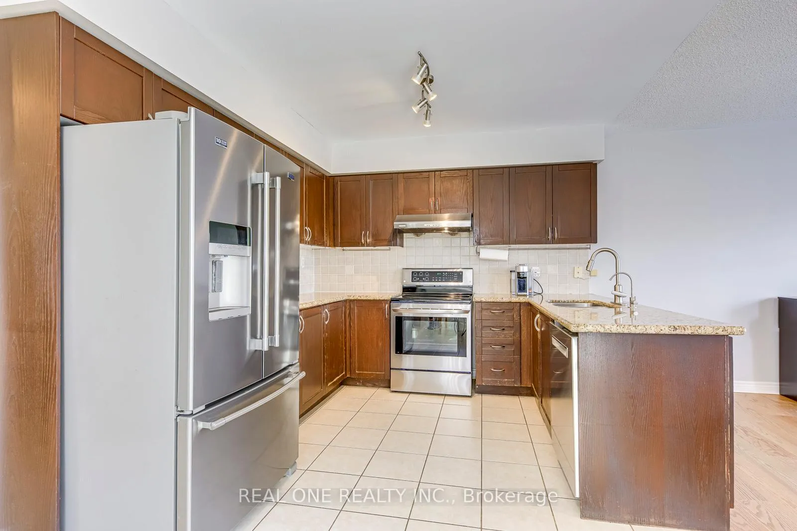 Photo 6 of 1126 Tupper Drive, Milton, Clarke — HOMEH
