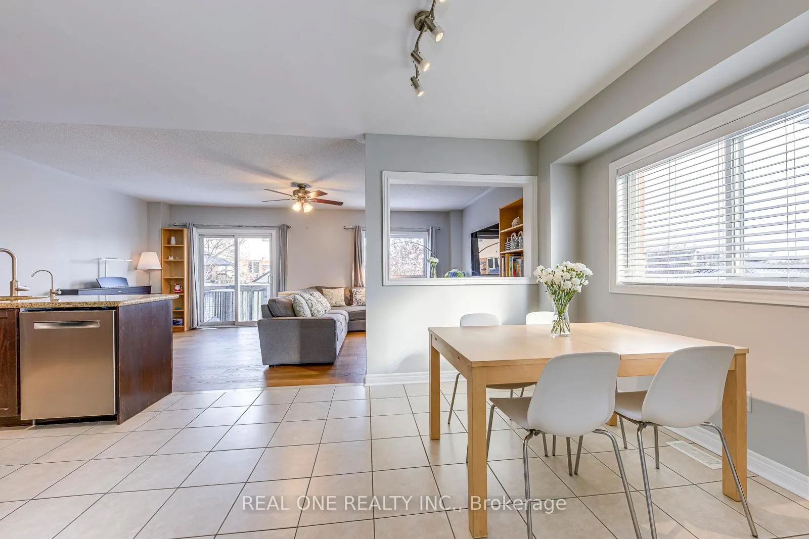 Photo 13 of 1126 Tupper Drive, Milton, Clarke — HOMEH