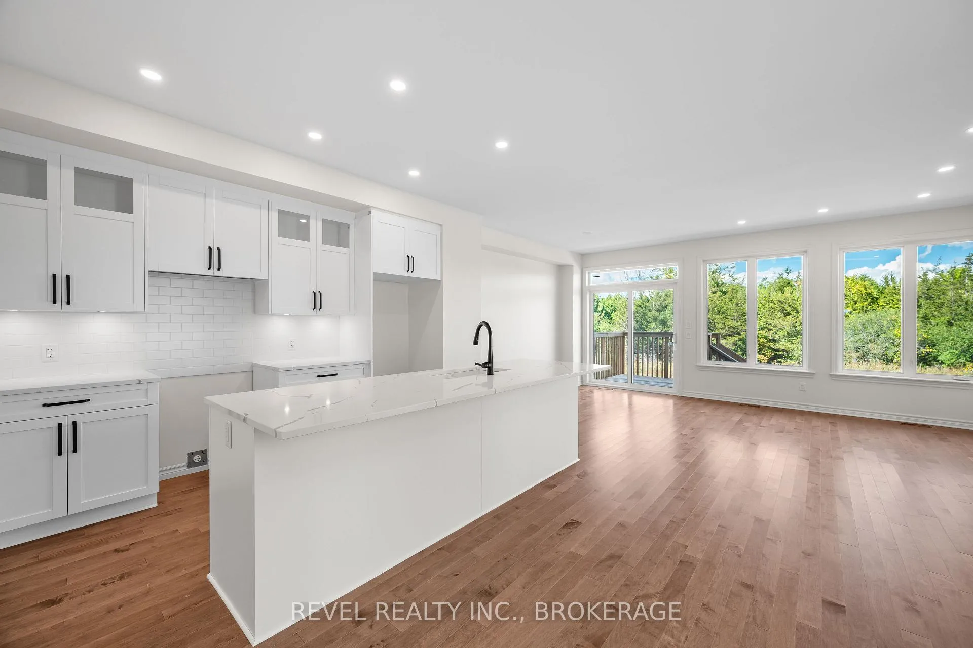 Photo 8 of 440 Buckthorn Drive, Kingston, City Northwest — HOMEH