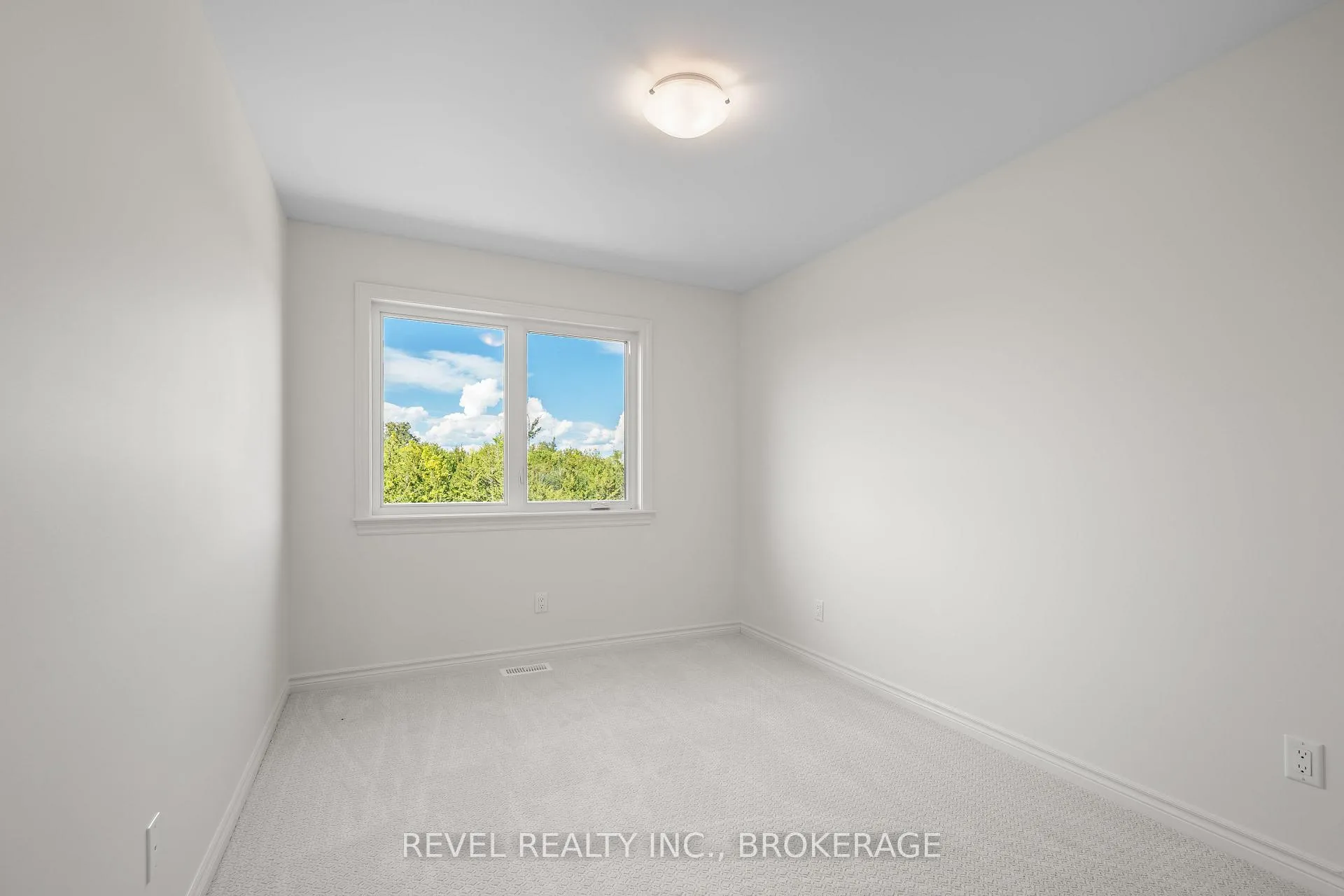 Photo 32 of 440 Buckthorn Drive, Kingston, City Northwest — HOMEH