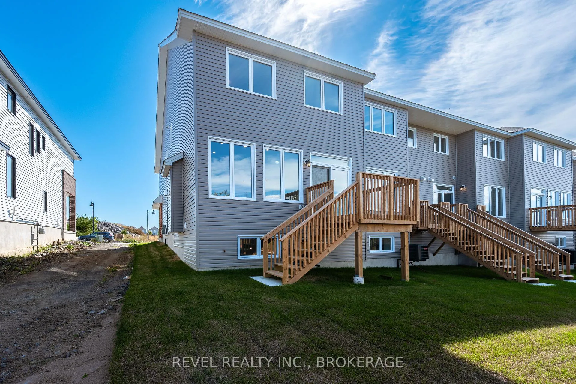 Photo 42 of 440 Buckthorn Drive, Kingston, City Northwest — HOMEH
