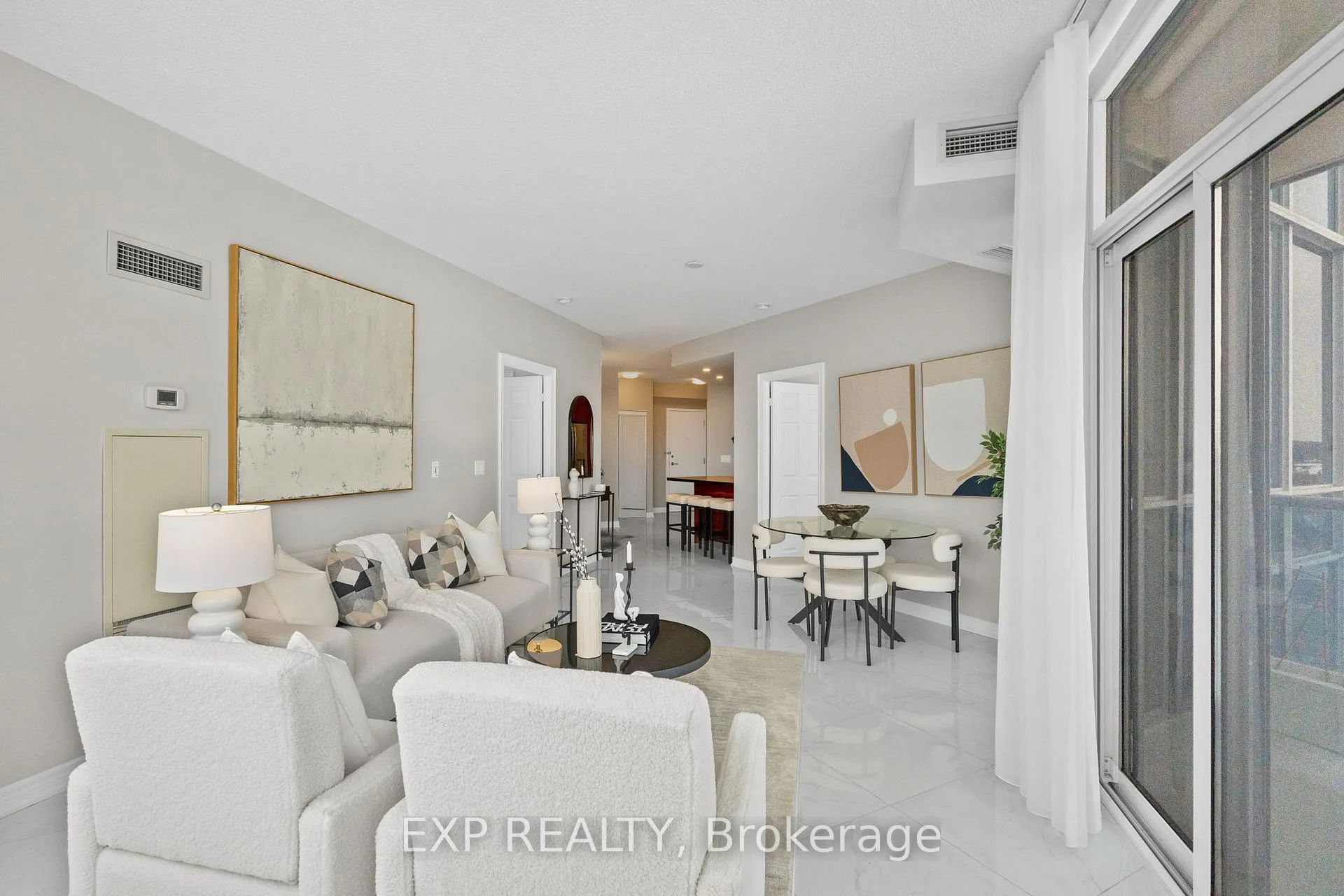Photo 9 of Unit 928, 33 Cox Boulevard, Markham, Unionville — HOMEH