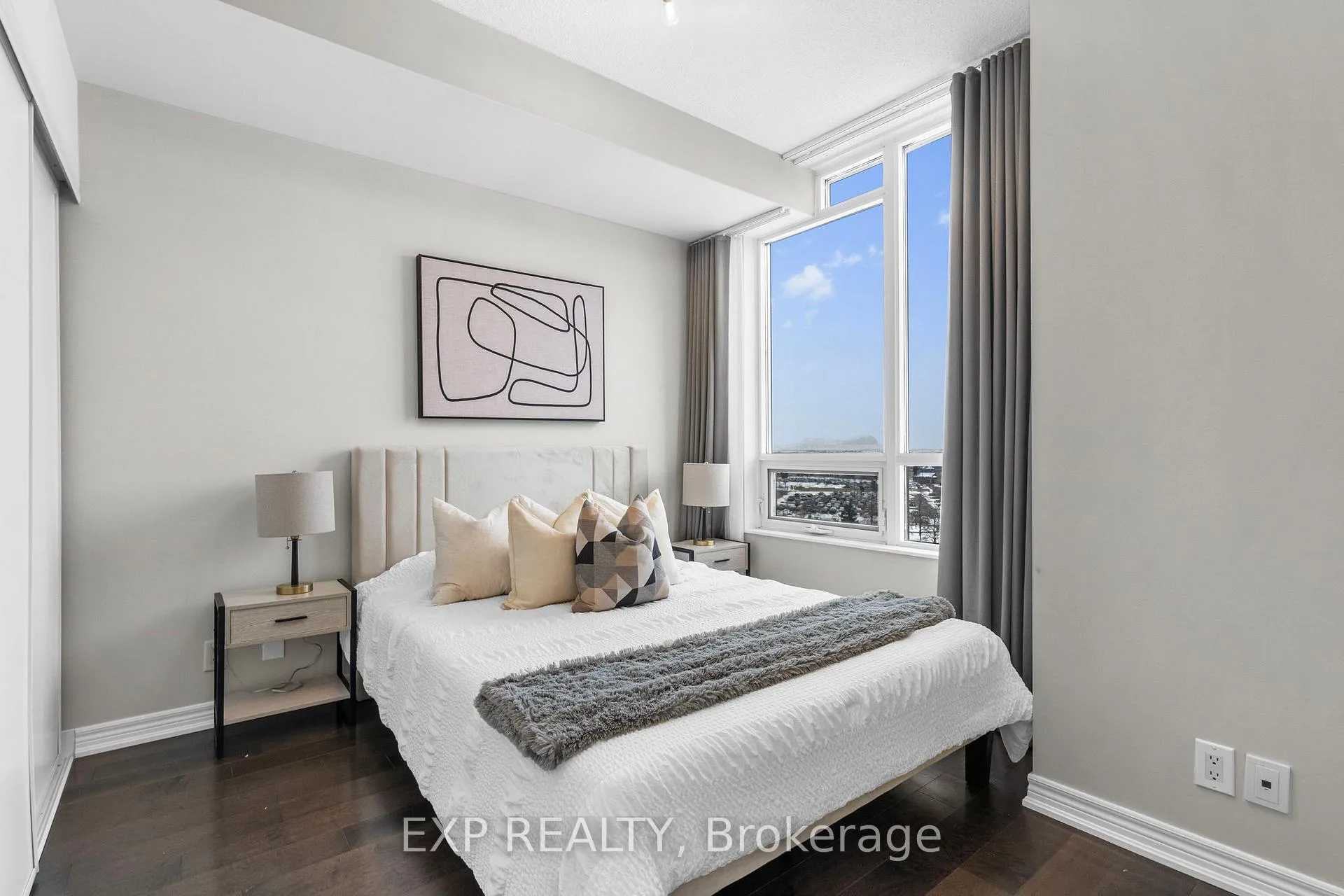 Photo 10 of Unit 928, 33 Cox Boulevard, Markham, Unionville — HOMEH