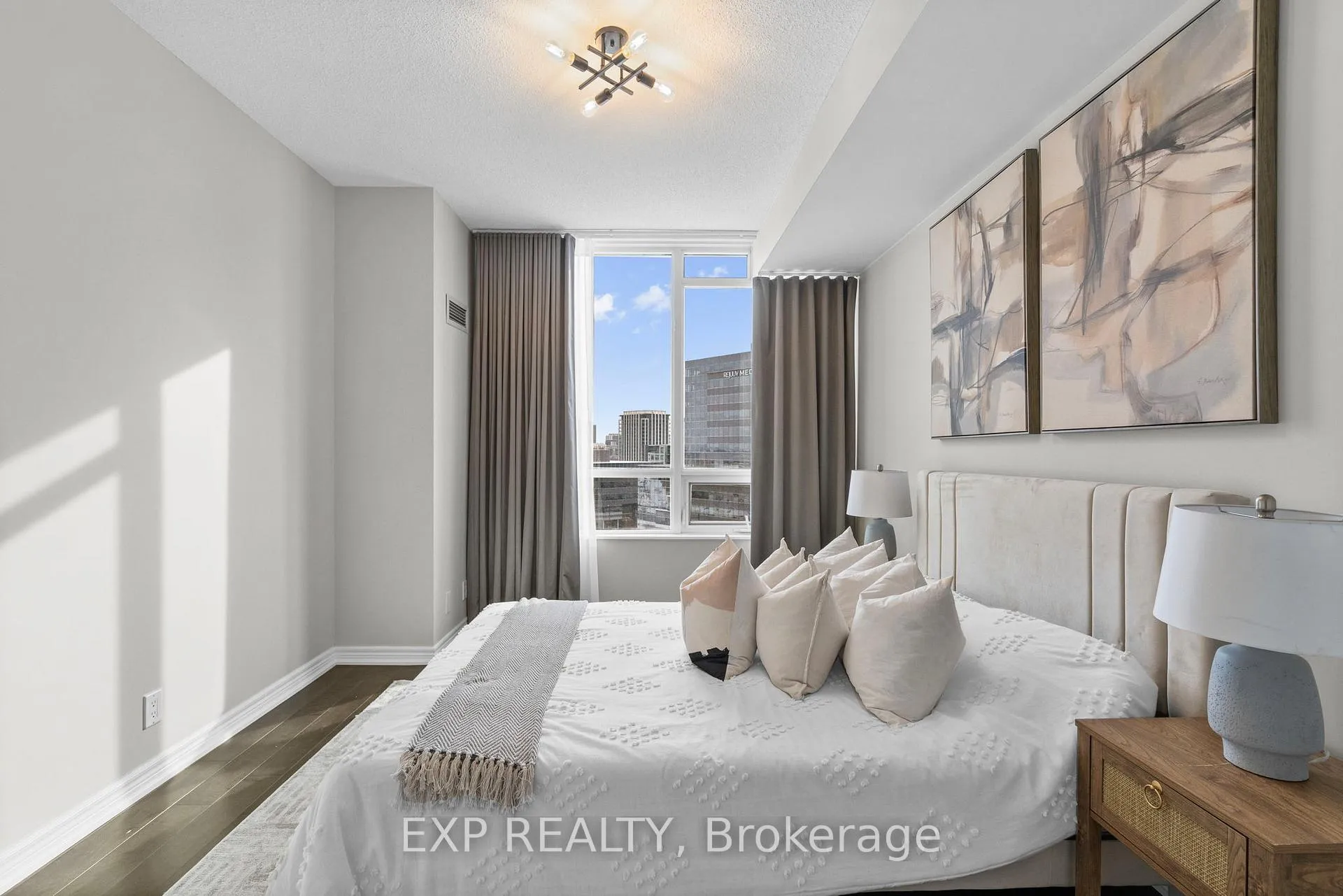 Photo 15 of Unit 928, 33 Cox Boulevard, Markham, Unionville — HOMEH