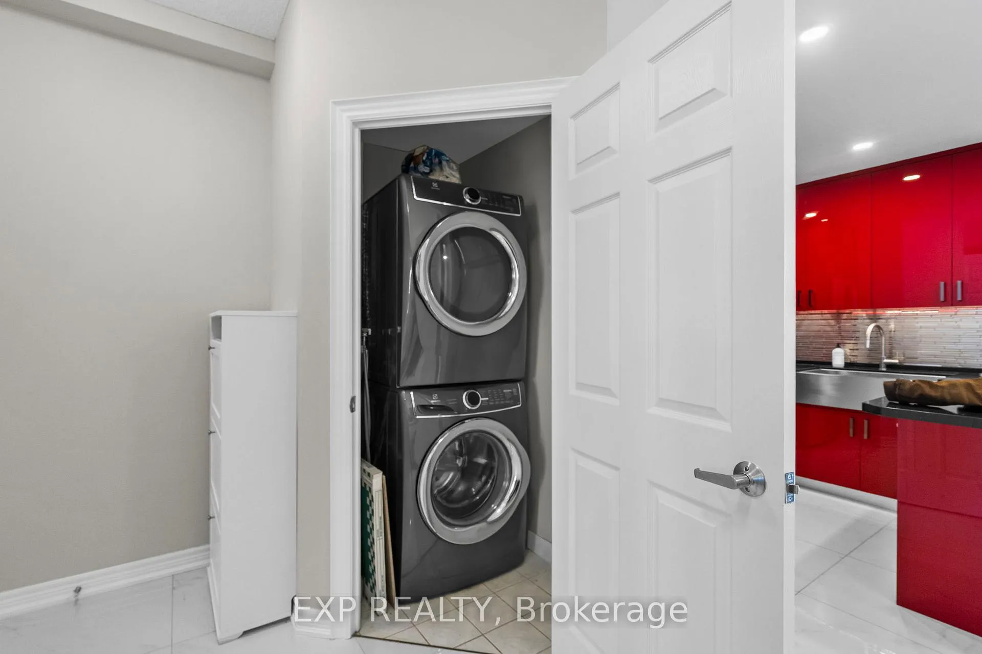 Photo 19 of Unit 928, 33 Cox Boulevard, Markham, Unionville — HOMEH
