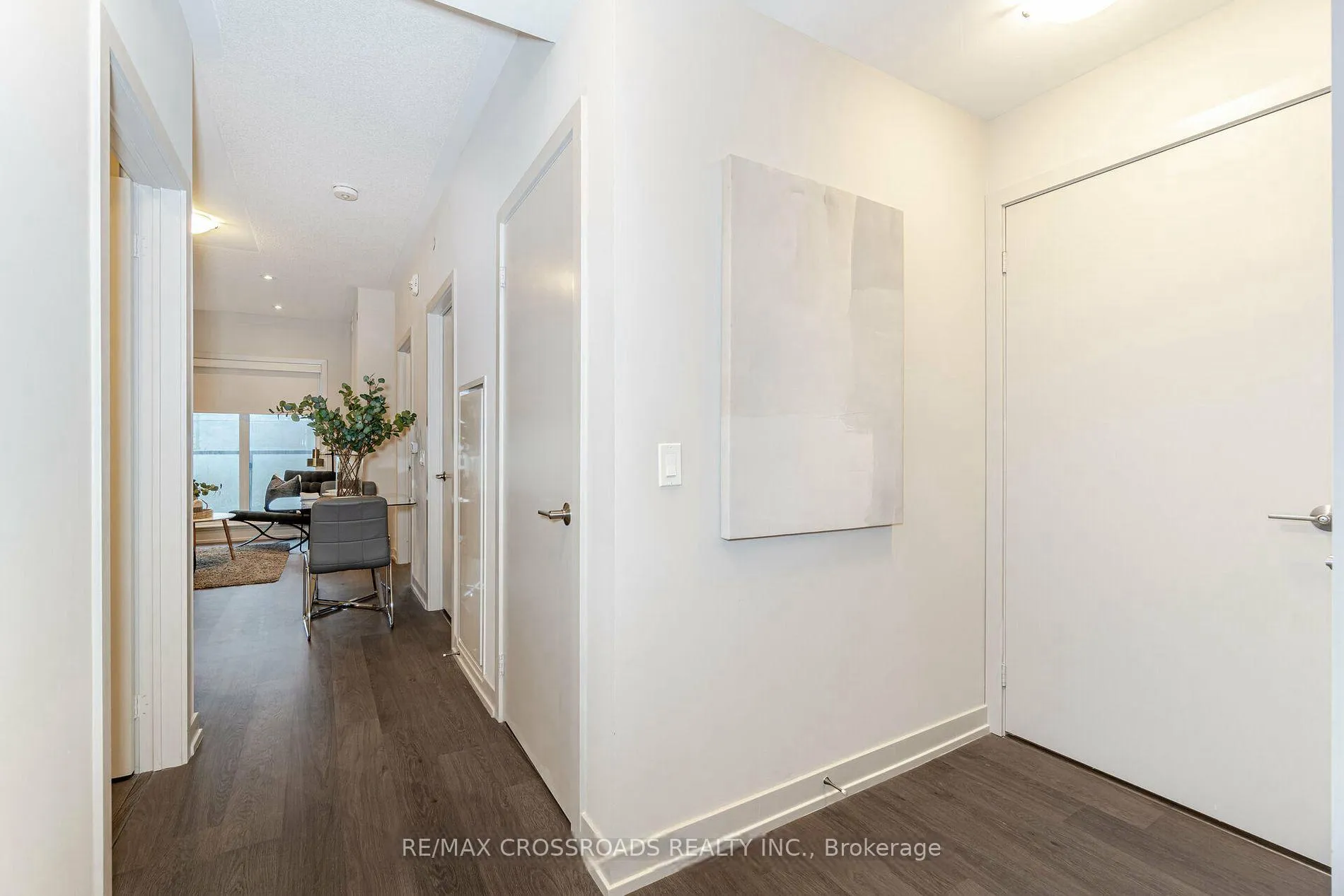 Photo 19 of Unit 215, 555 William Graham Drive, Aurora, Rural Aurora — HOMEH