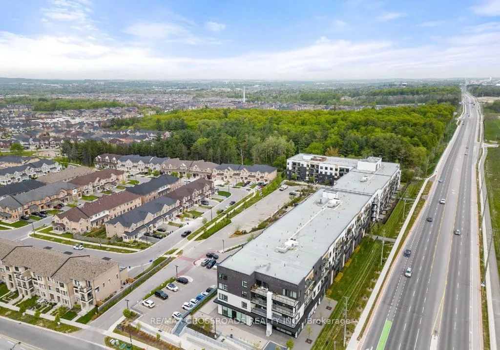 Photo 36 of Unit 215, 555 William Graham Drive, Aurora, Rural Aurora — HOMEH
