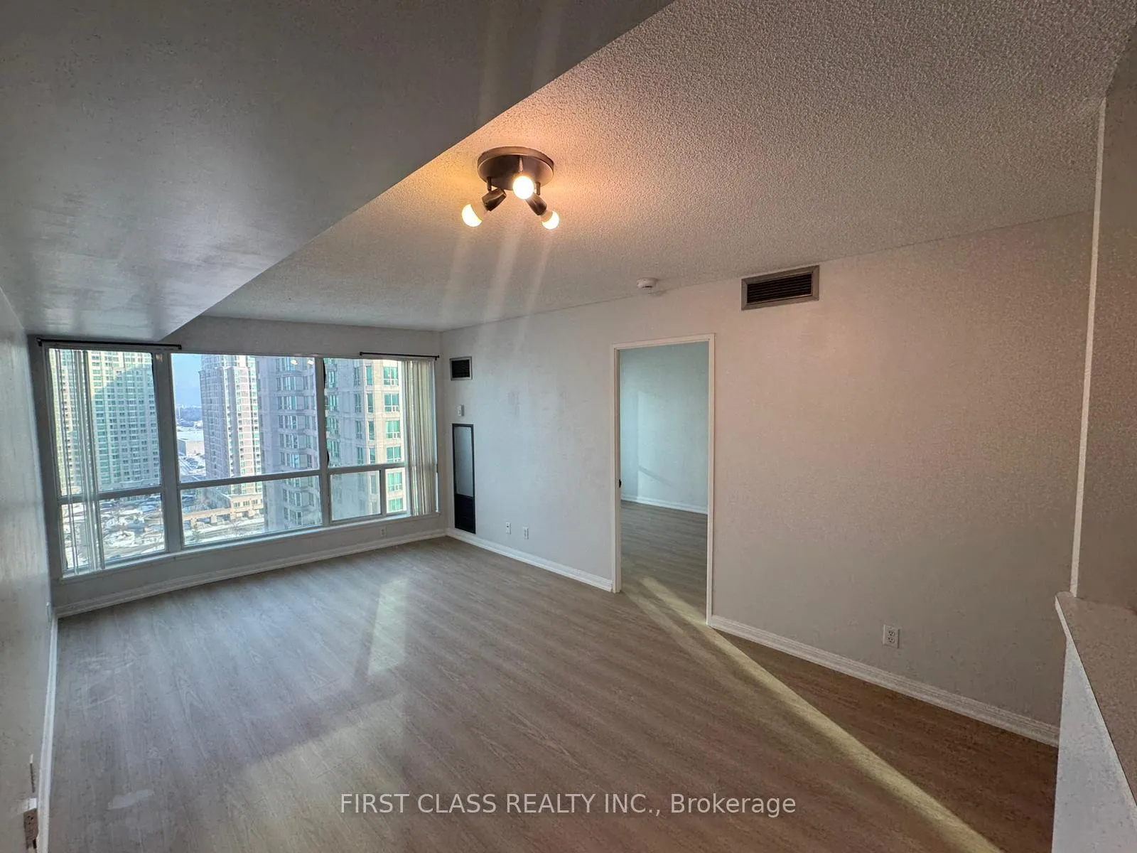 Photo 5 of Unit 1905, 18 Lee Centre Drive, Scarborough, Woburn — HOMEH