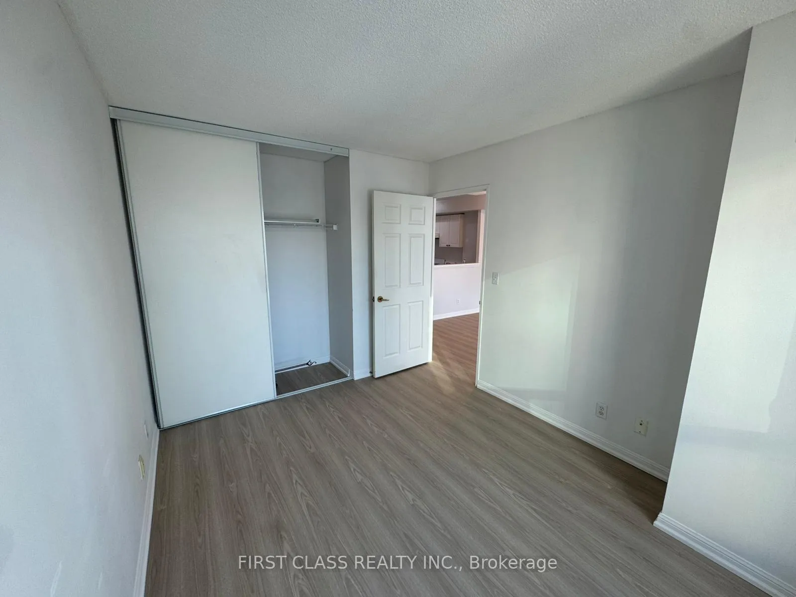 Photo 9 of Unit 1905, 18 Lee Centre Drive, Scarborough, Woburn — HOMEH