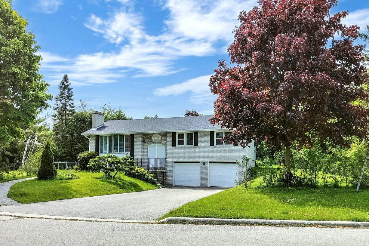 Photo 2 of 1 Billy Joel Crescent, Markham, Markham Village — HOMEH