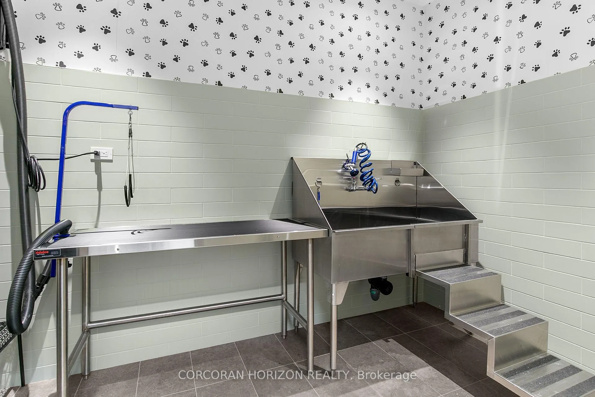 Photo 17 of Unit 409, 770 Whitlock Avenue, Milton, Cobban — HOMEH