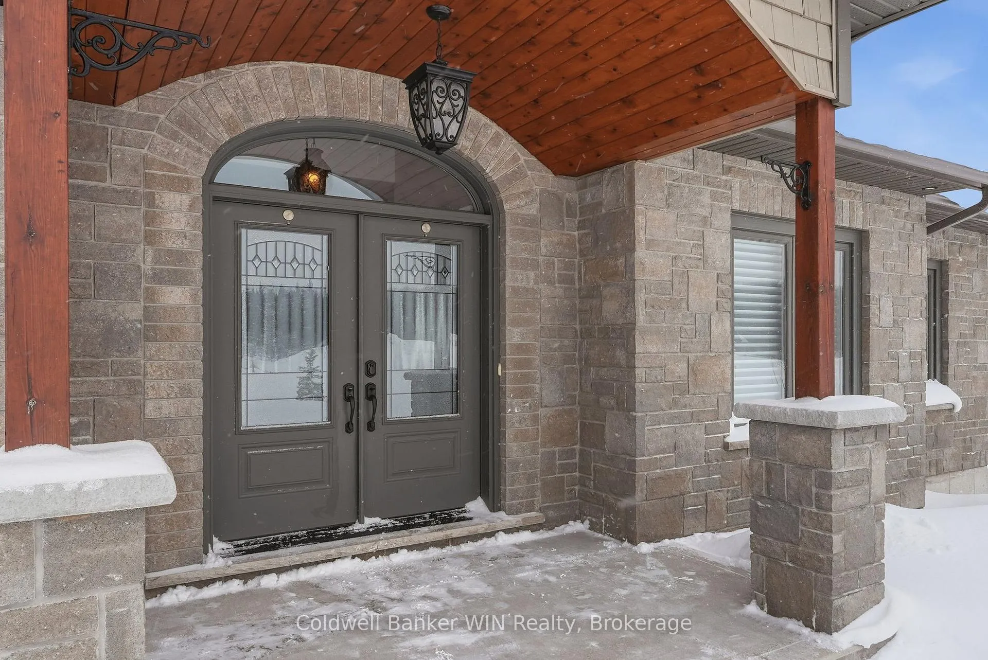 Photo 3 of 155 Marshall Heights, West Grey — HOMEH