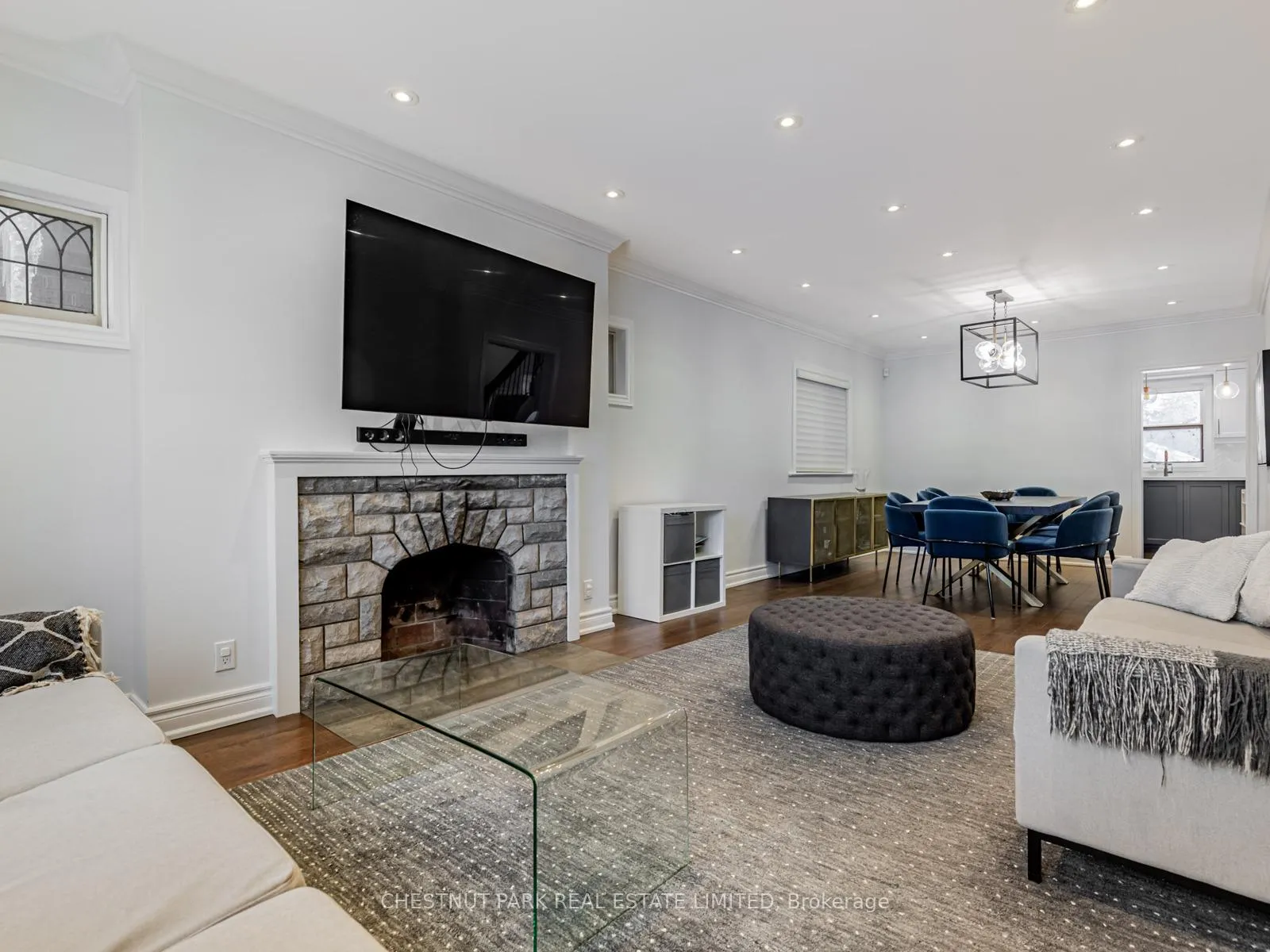 Photo 5 of 562 Roselawn Avenue, Toronto, Forest Hill North — HOMEH