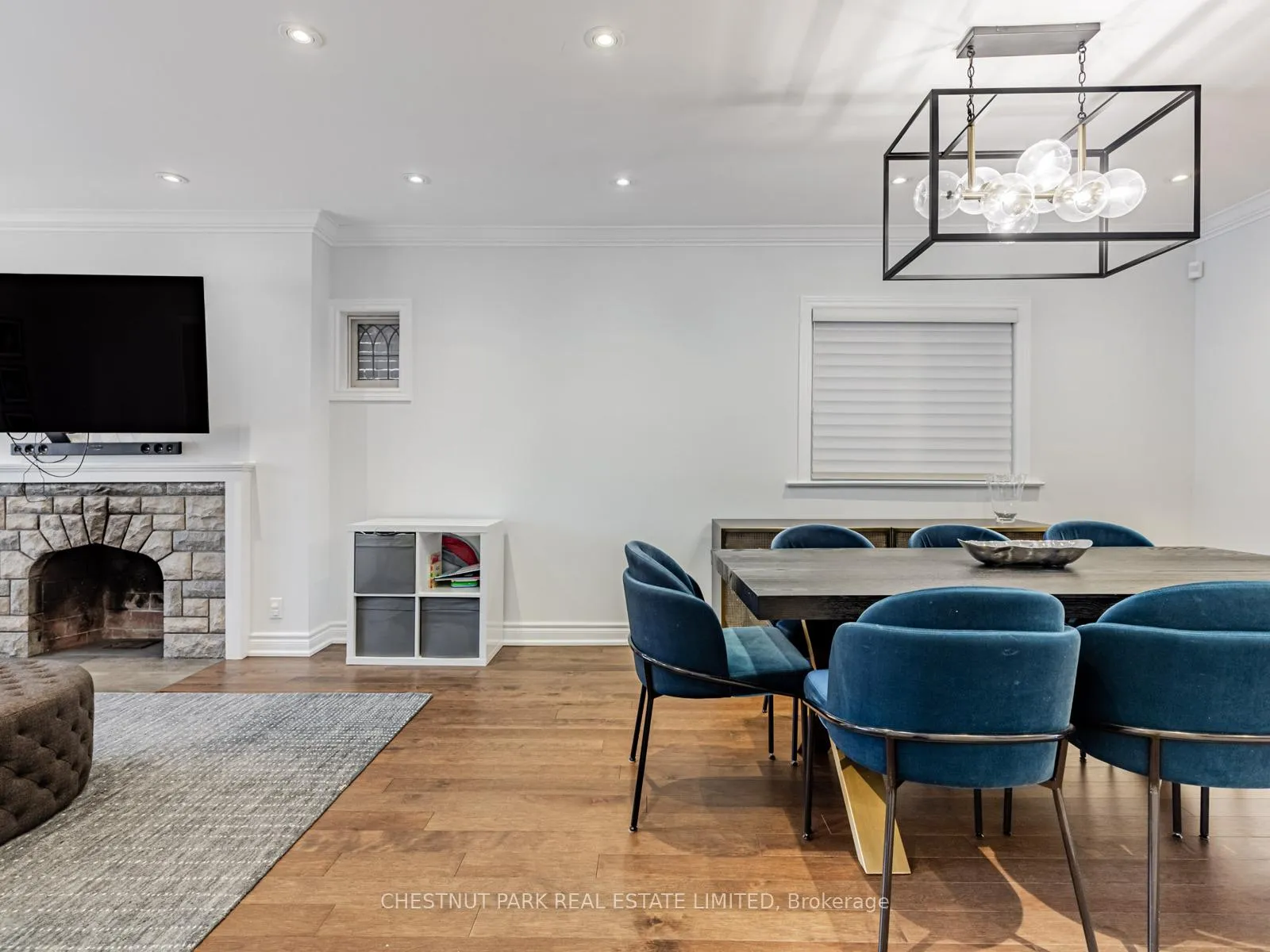 Photo 12 of 562 Roselawn Avenue, Toronto, Forest Hill North — HOMEH