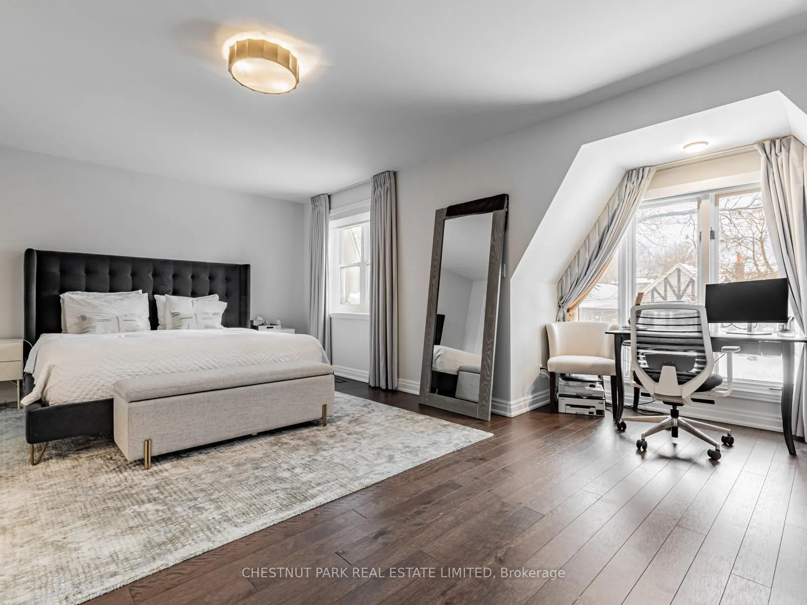 Photo 20 of 562 Roselawn Avenue, Toronto, Forest Hill North — HOMEH