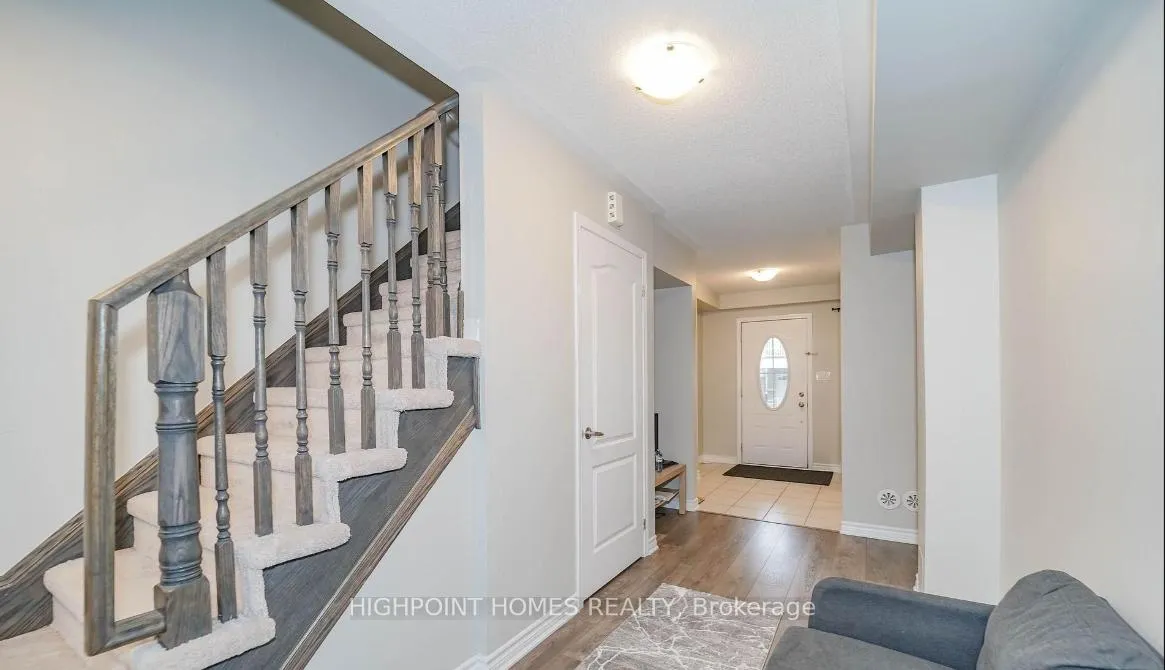 Photo 6 of 1062 Clipper Lane, Pickering, Rural Pickering — HOMEH