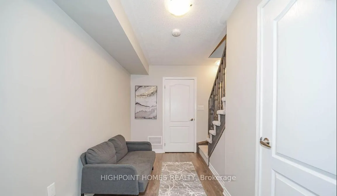 Photo 7 of 1062 Clipper Lane, Pickering, Rural Pickering — HOMEH