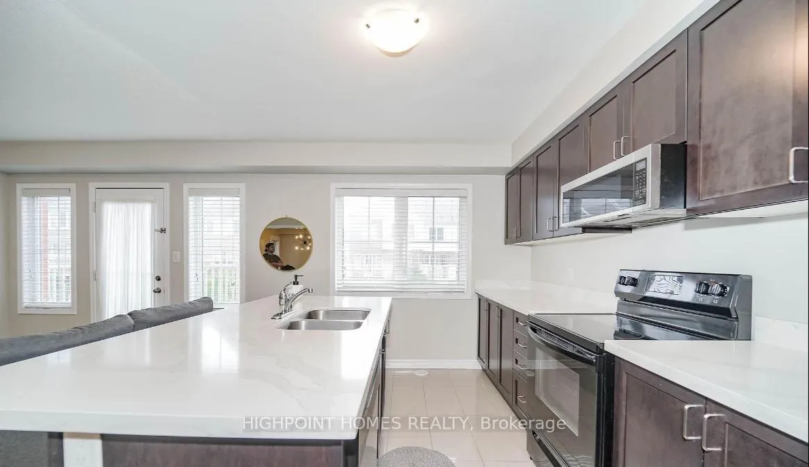 Photo 9 of 1062 Clipper Lane, Pickering, Rural Pickering — HOMEH