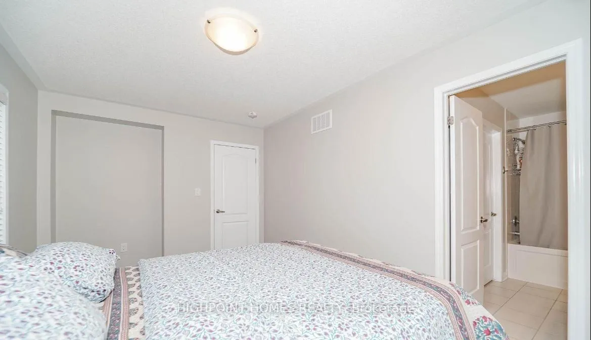Photo 27 of 1062 Clipper Lane, Pickering, Rural Pickering — HOMEH