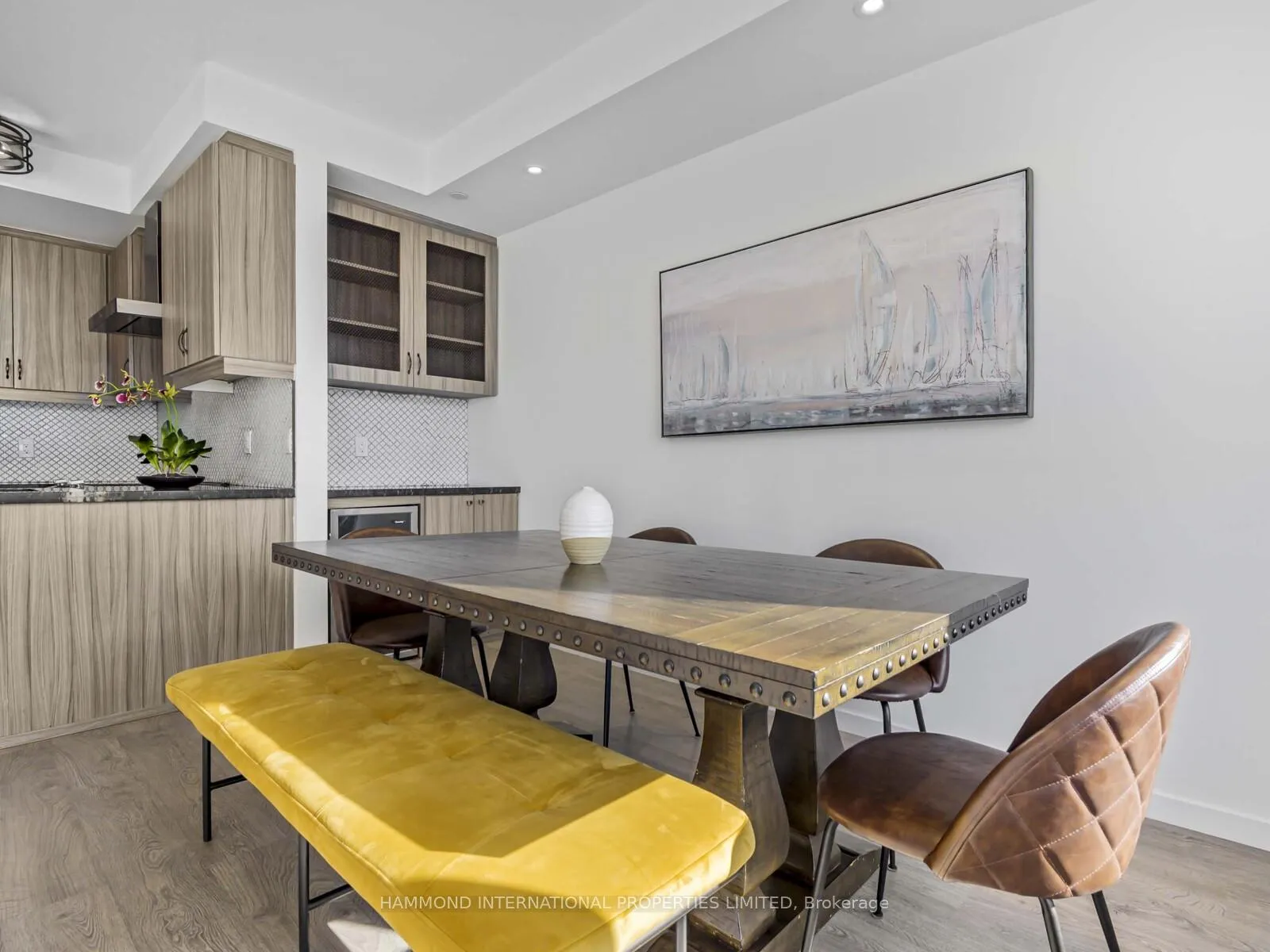 Photo 12 of Unit 114, 600 Alex Gardner Circle, Aurora, Aurora Village — HOMEH