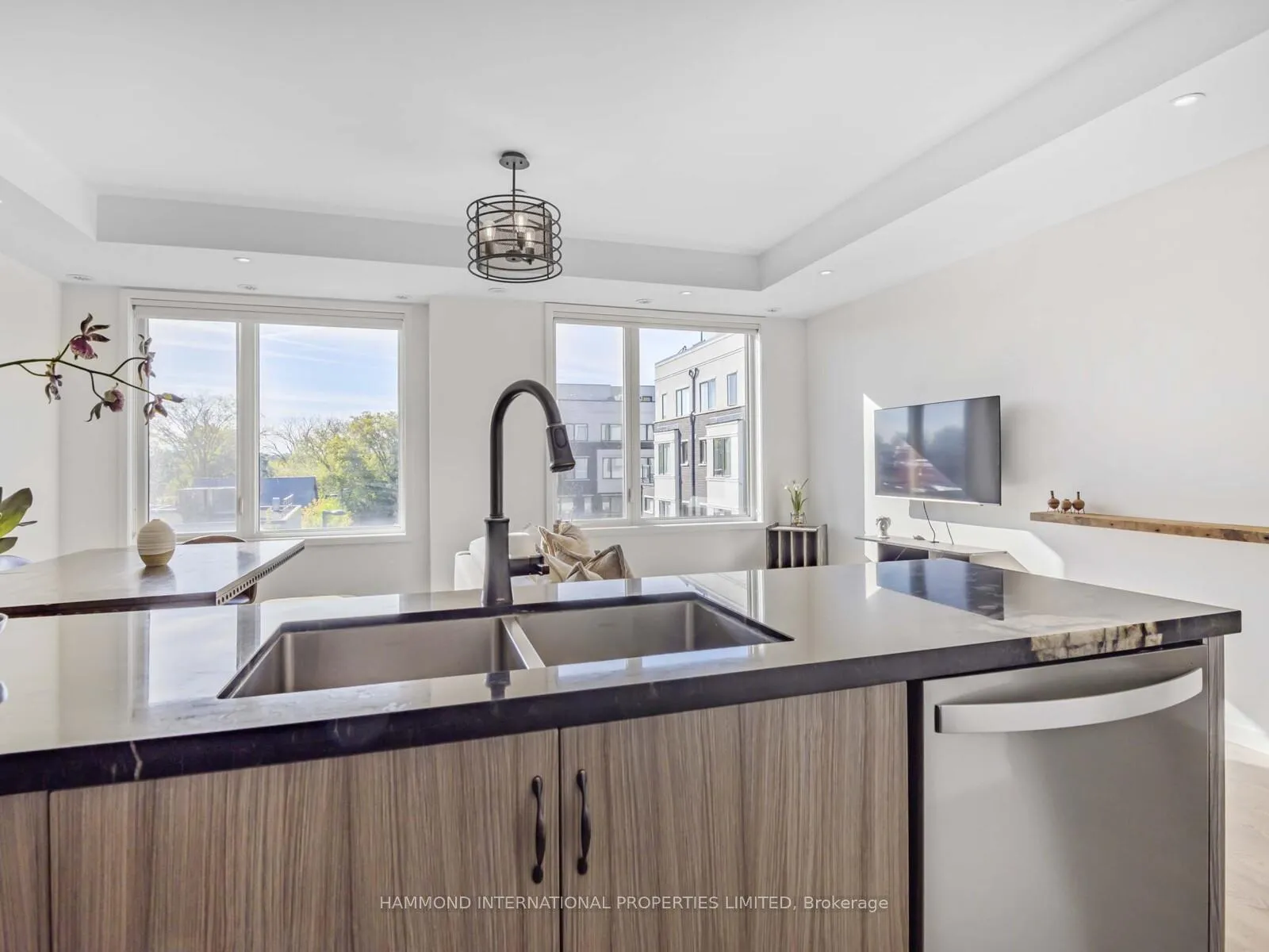 Photo 18 of Unit 114, 600 Alex Gardner Circle, Aurora, Aurora Village — HOMEH