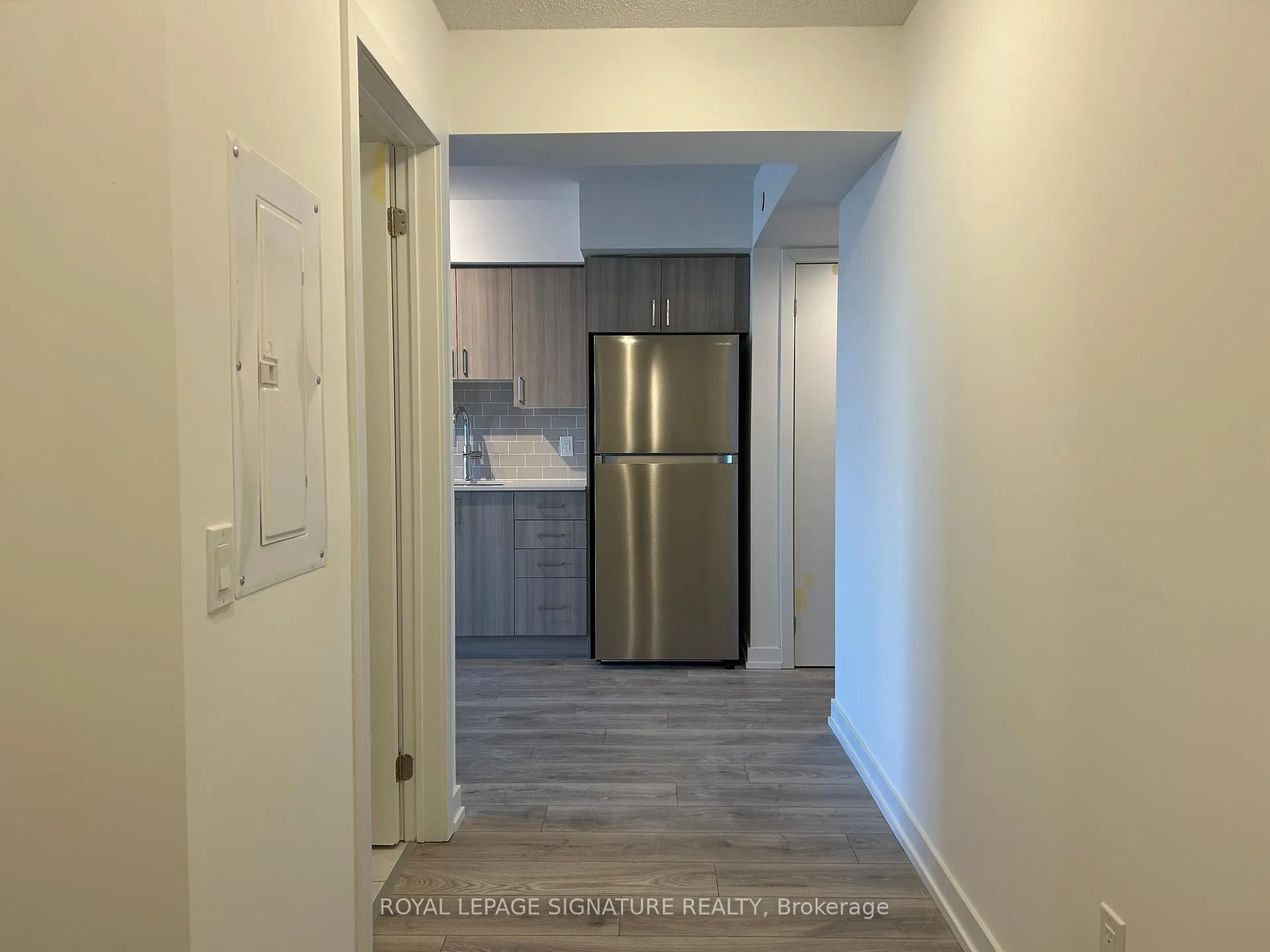 Photo 4 of Unit 301, 1455 Celebration Drive, Pickering, Bay Ridges — HOMEH