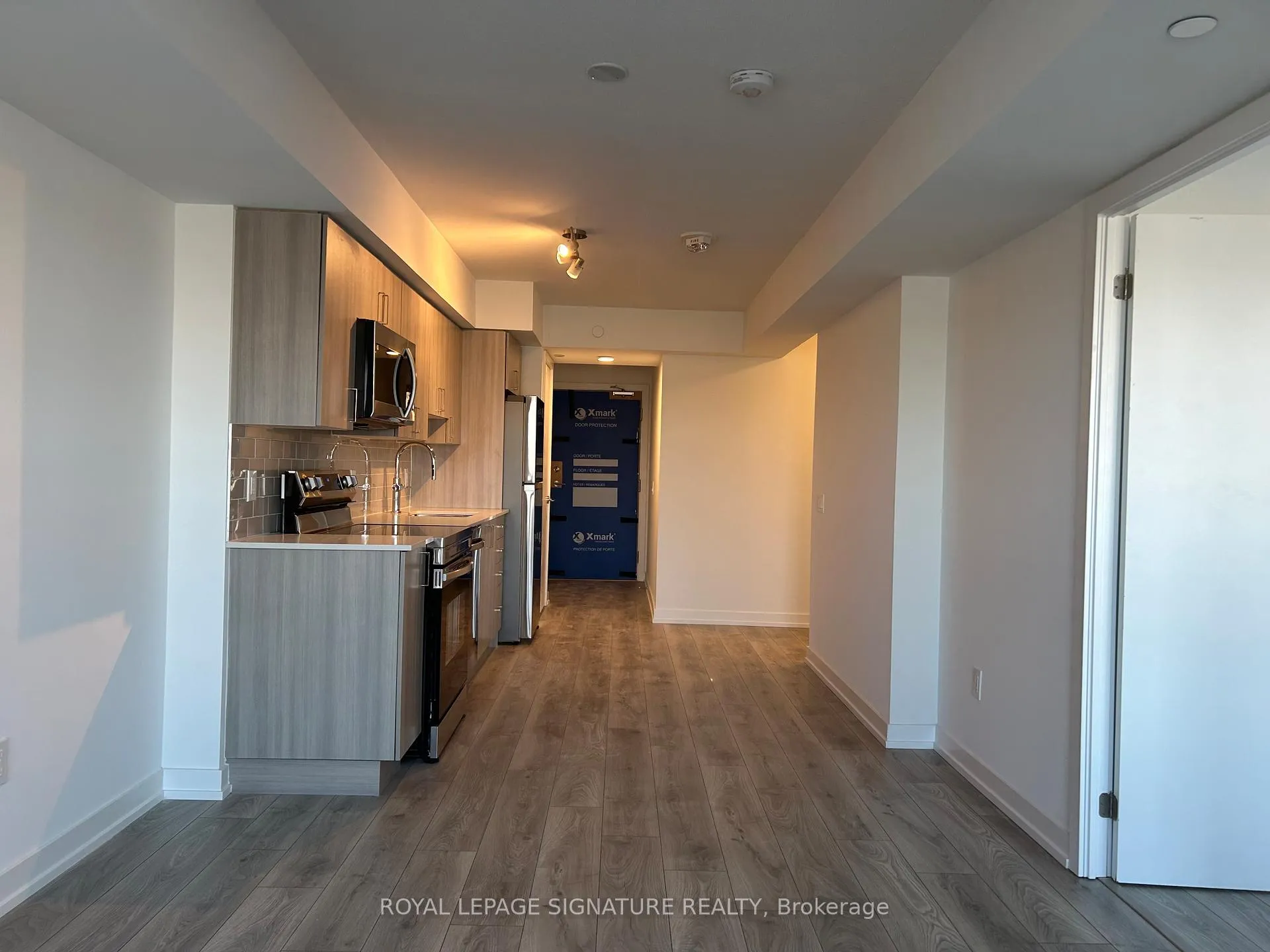 Photo 11 of Unit 301, 1455 Celebration Drive, Pickering, Bay Ridges — HOMEH