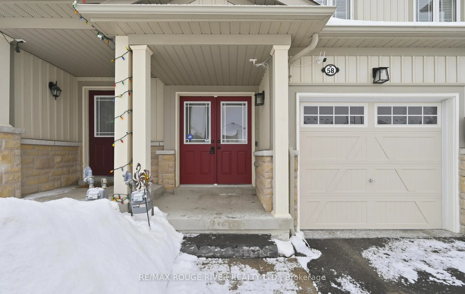 Photo 4 of 58 Autumn Harvest Road, Clarington, Bowmanville — HOMEH