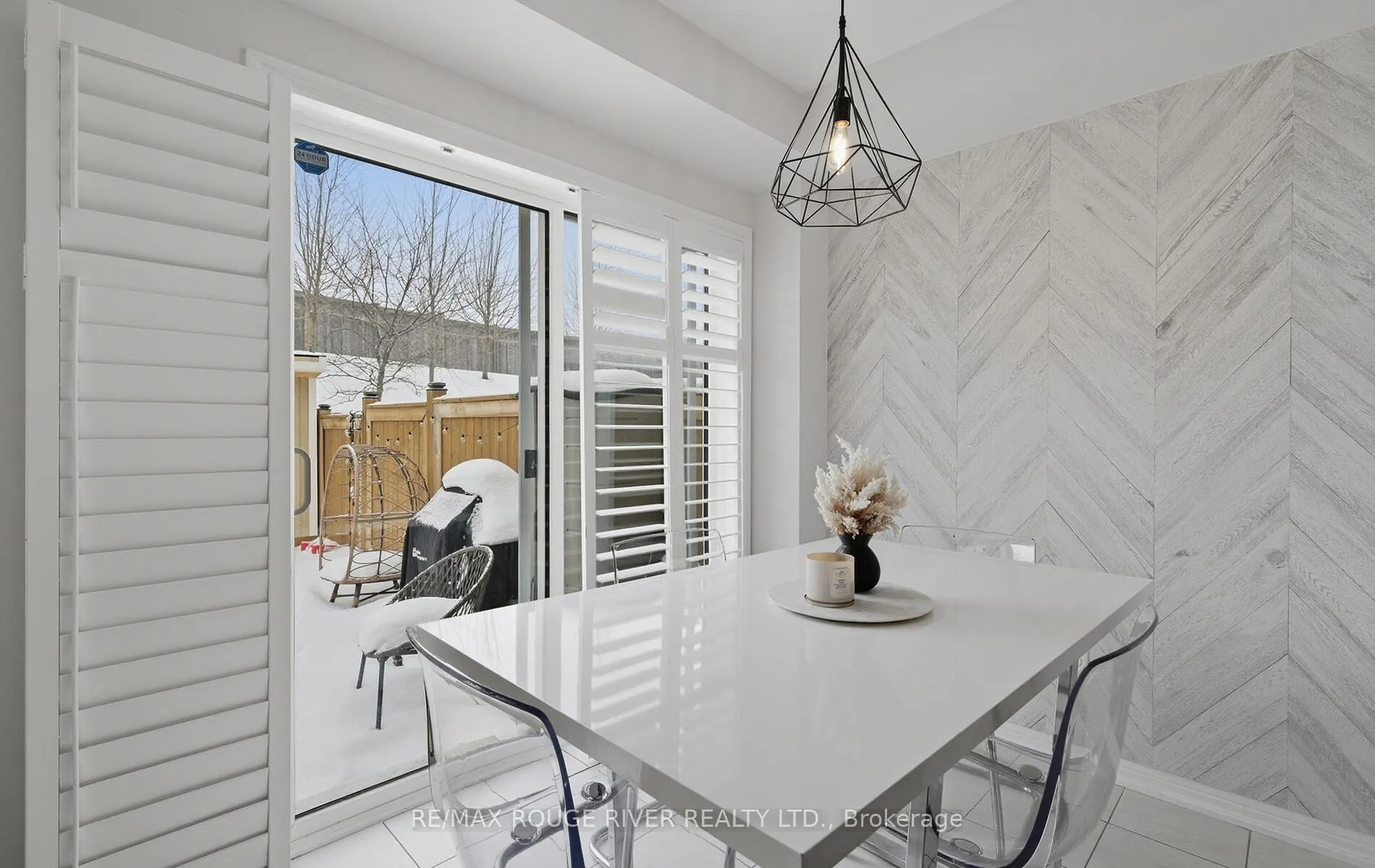 Photo 18 of 58 Autumn Harvest Road, Clarington, Bowmanville — HOMEH
