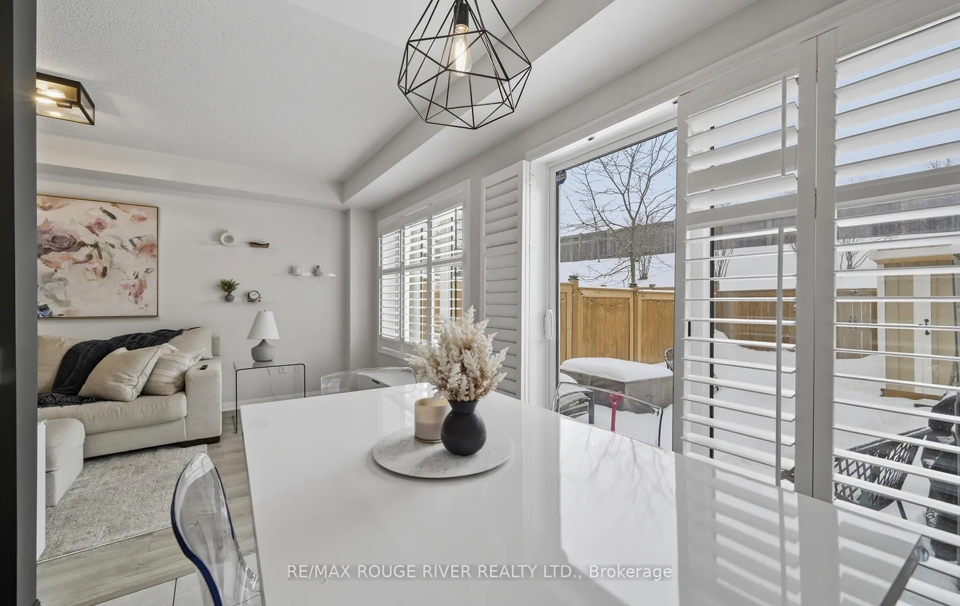 Photo 19 of 58 Autumn Harvest Road, Clarington, Bowmanville — HOMEH