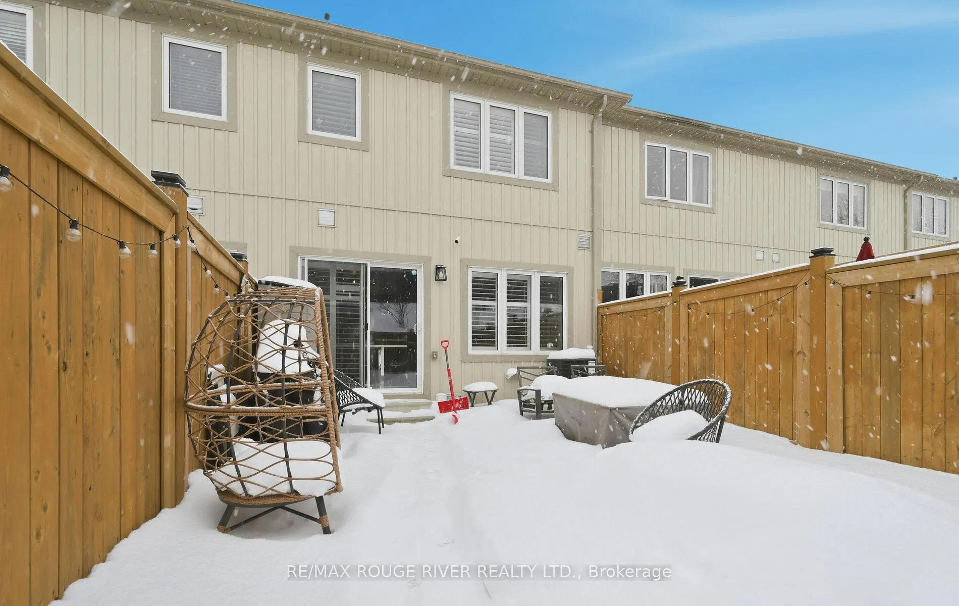 Photo 42 of 58 Autumn Harvest Road, Clarington, Bowmanville — HOMEH