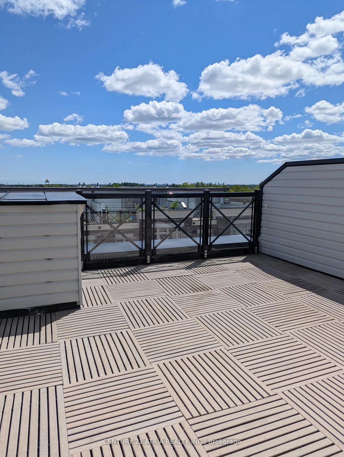 Photo 11 of Unit 2232, 10 Westmeath Lane, Markham, Cornell — HOMEH