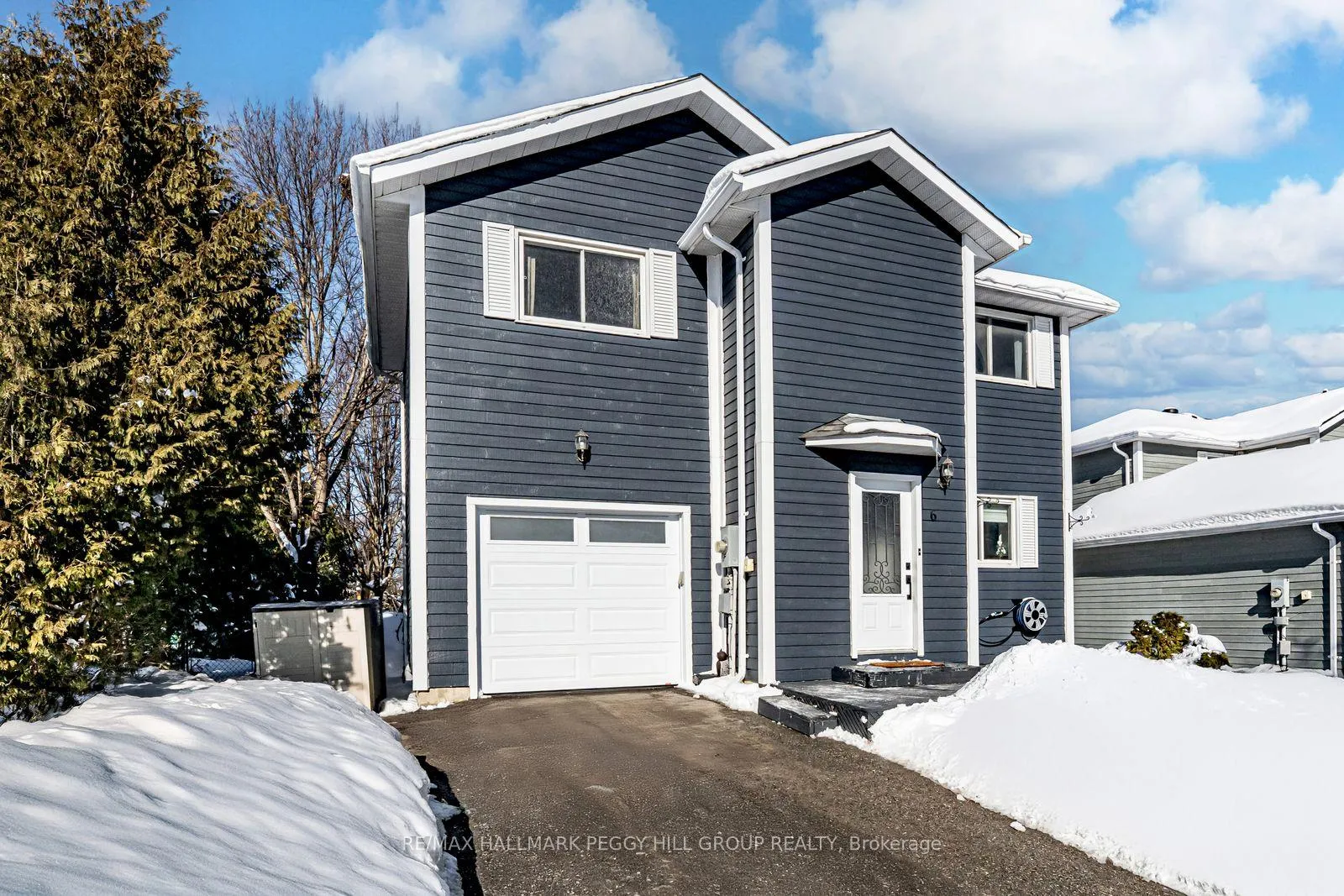 Photo 1 of 6 James Street, Barrie, Ardagh — HOMEH