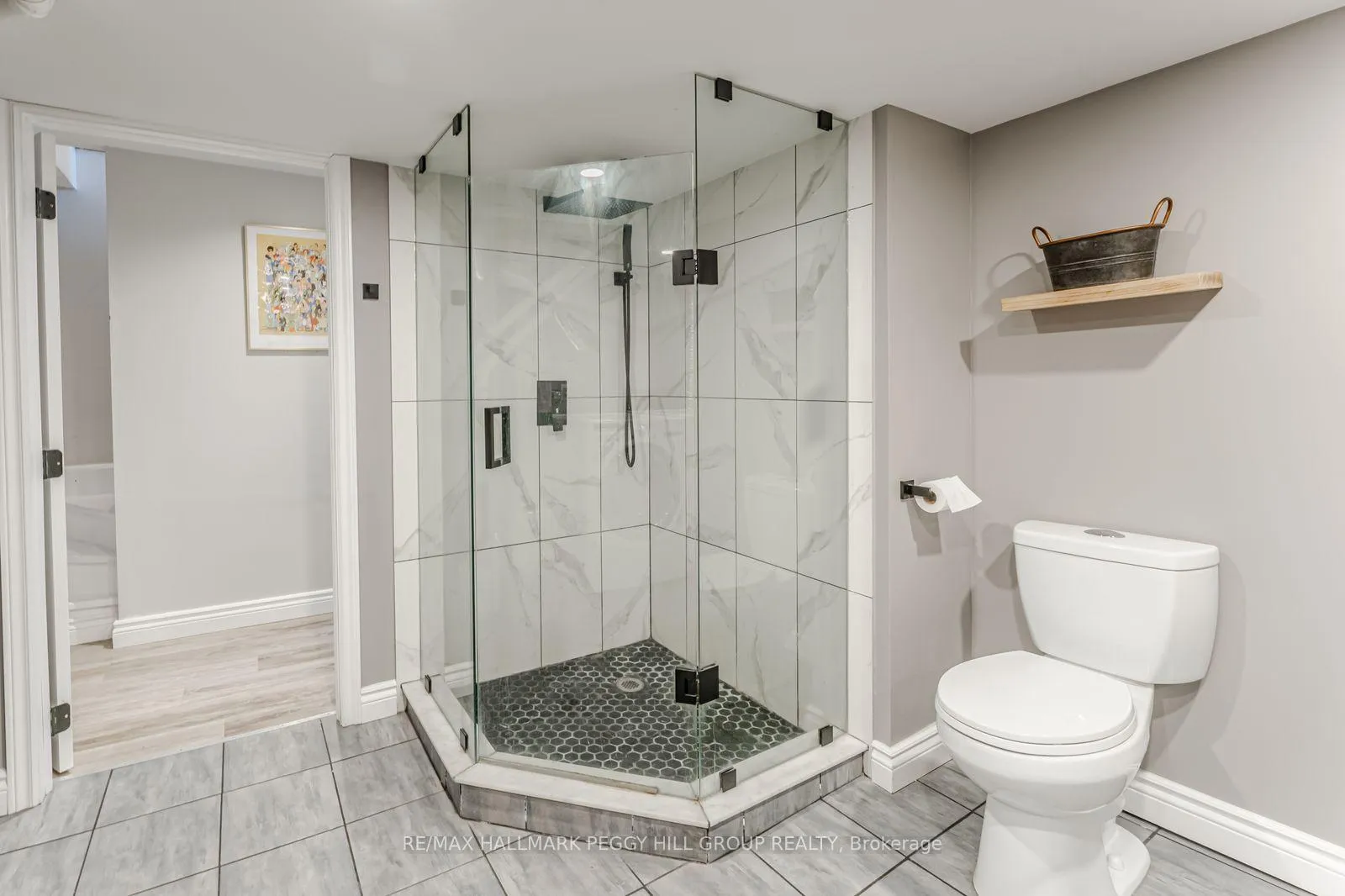 Photo 14 of 6 James Street, Barrie, Ardagh — HOMEH