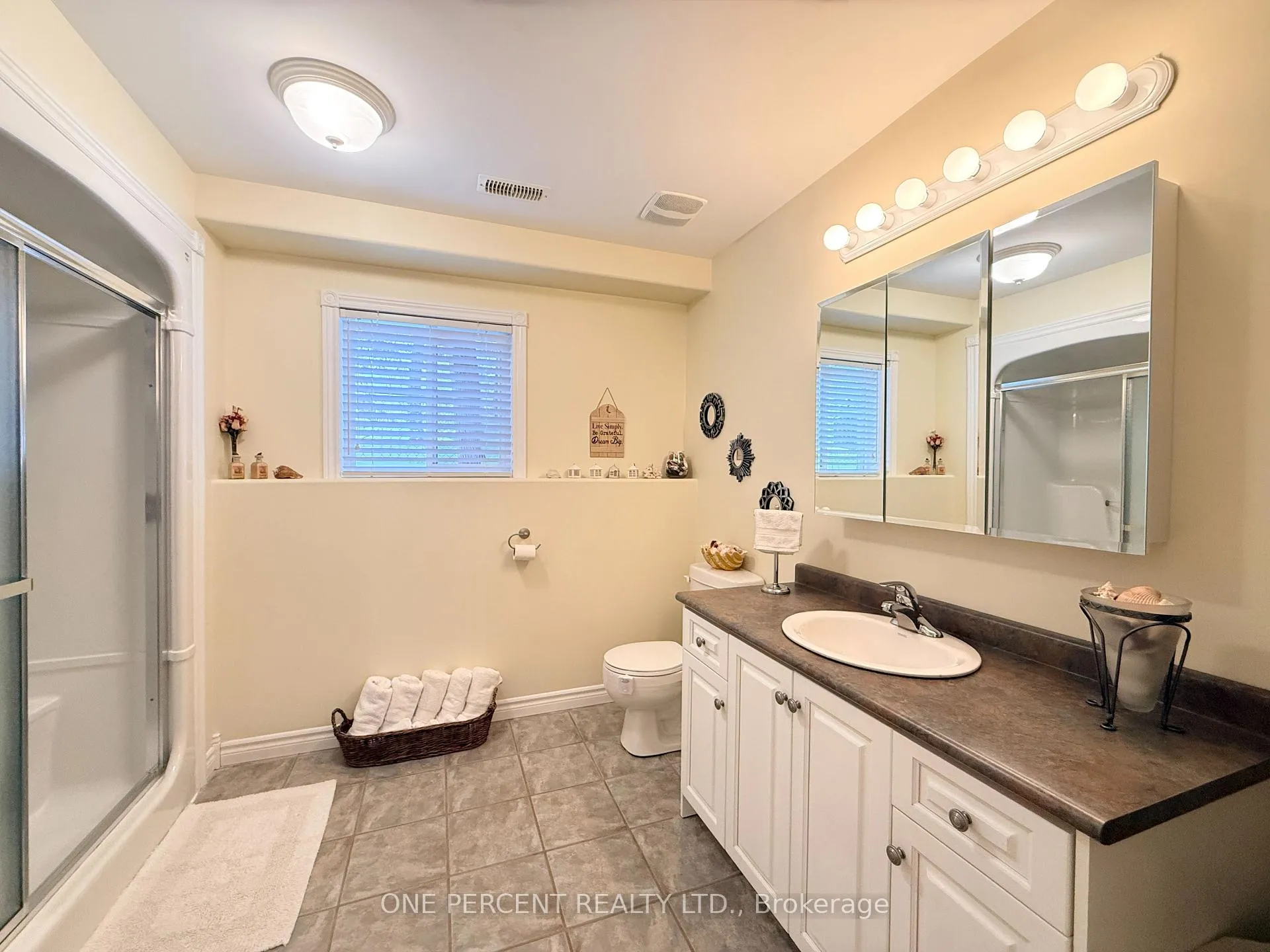 Photo 19 of 1423 River Road W, Wasaga Beach — HOMEH