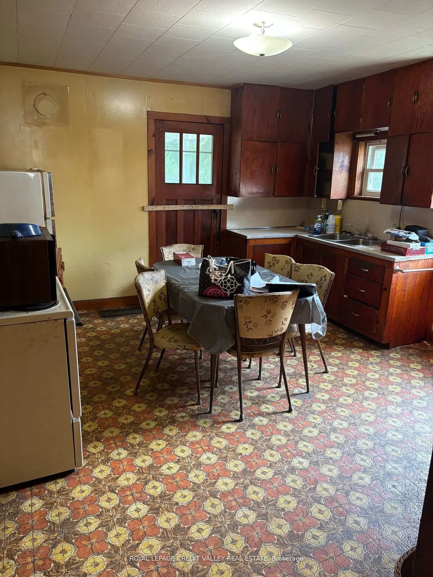 Photo 4 of 23 Alice Street, Bancroft, Bancroft Ward — HOMEH
