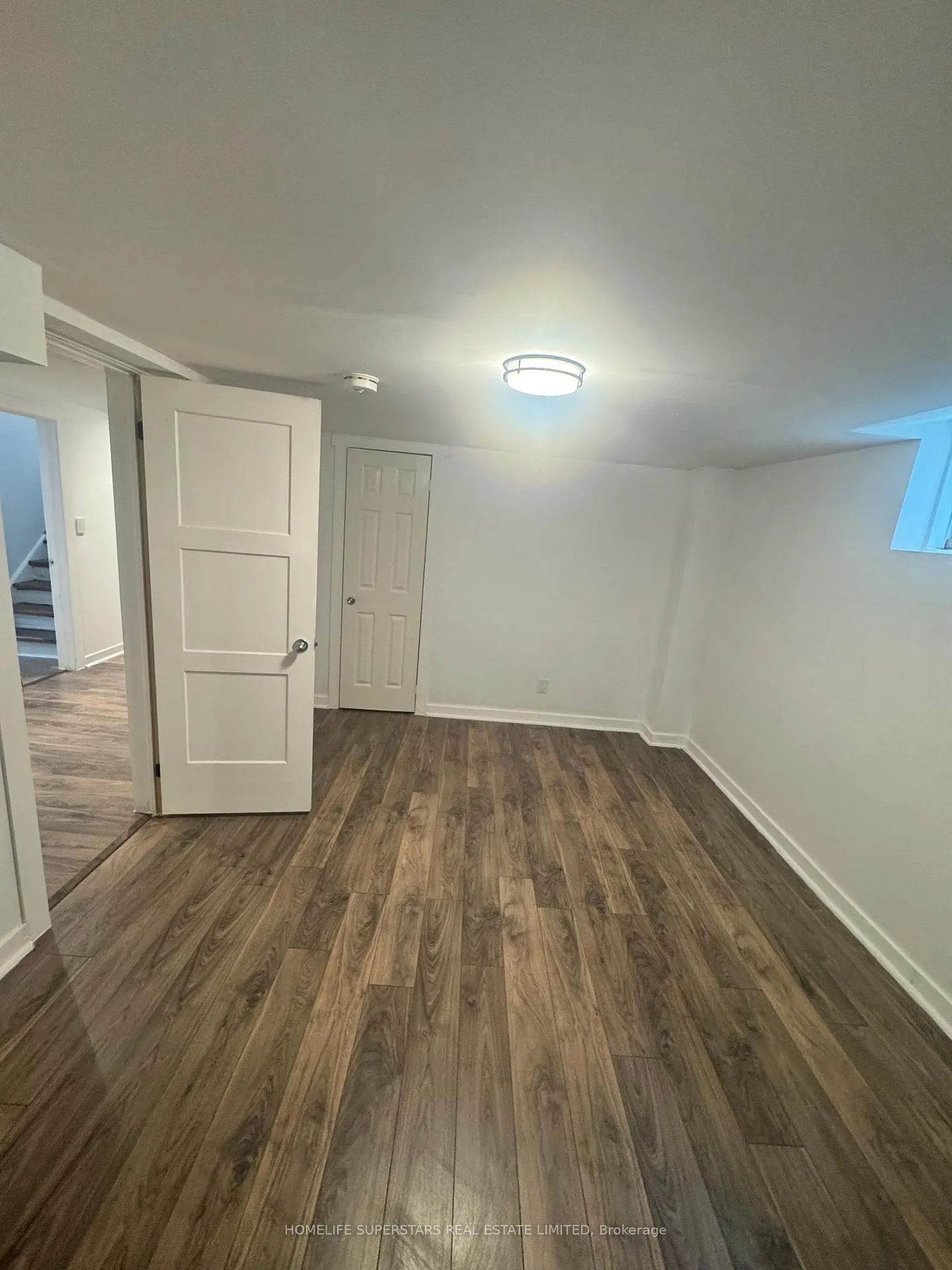 Photo 6 of 11 Kelsey Crescent, Barrie, Ardagh — HOMEH