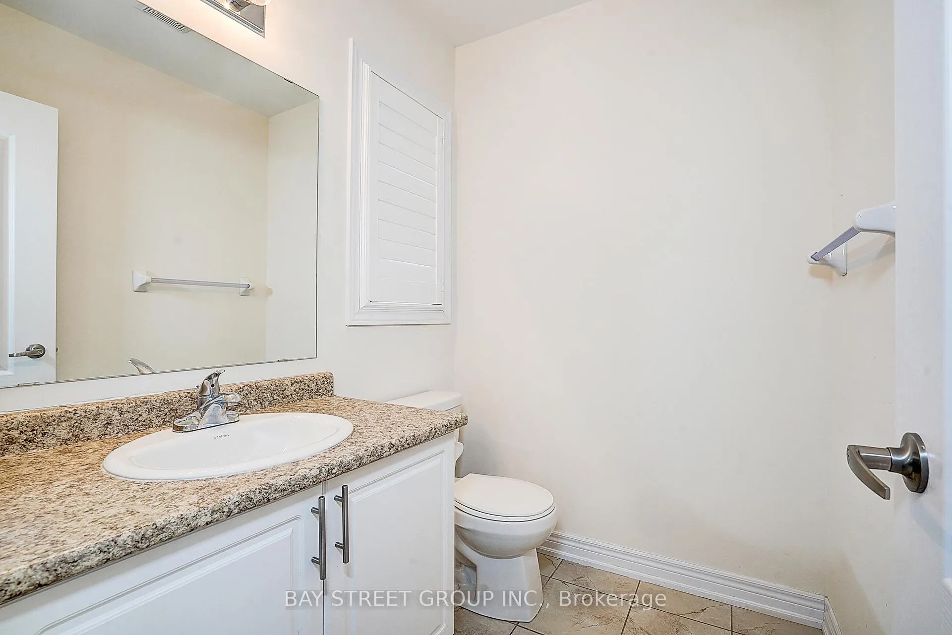 Photo 6 of 86 Autumn Glow Drive, Markham, Cornell — HOMEH