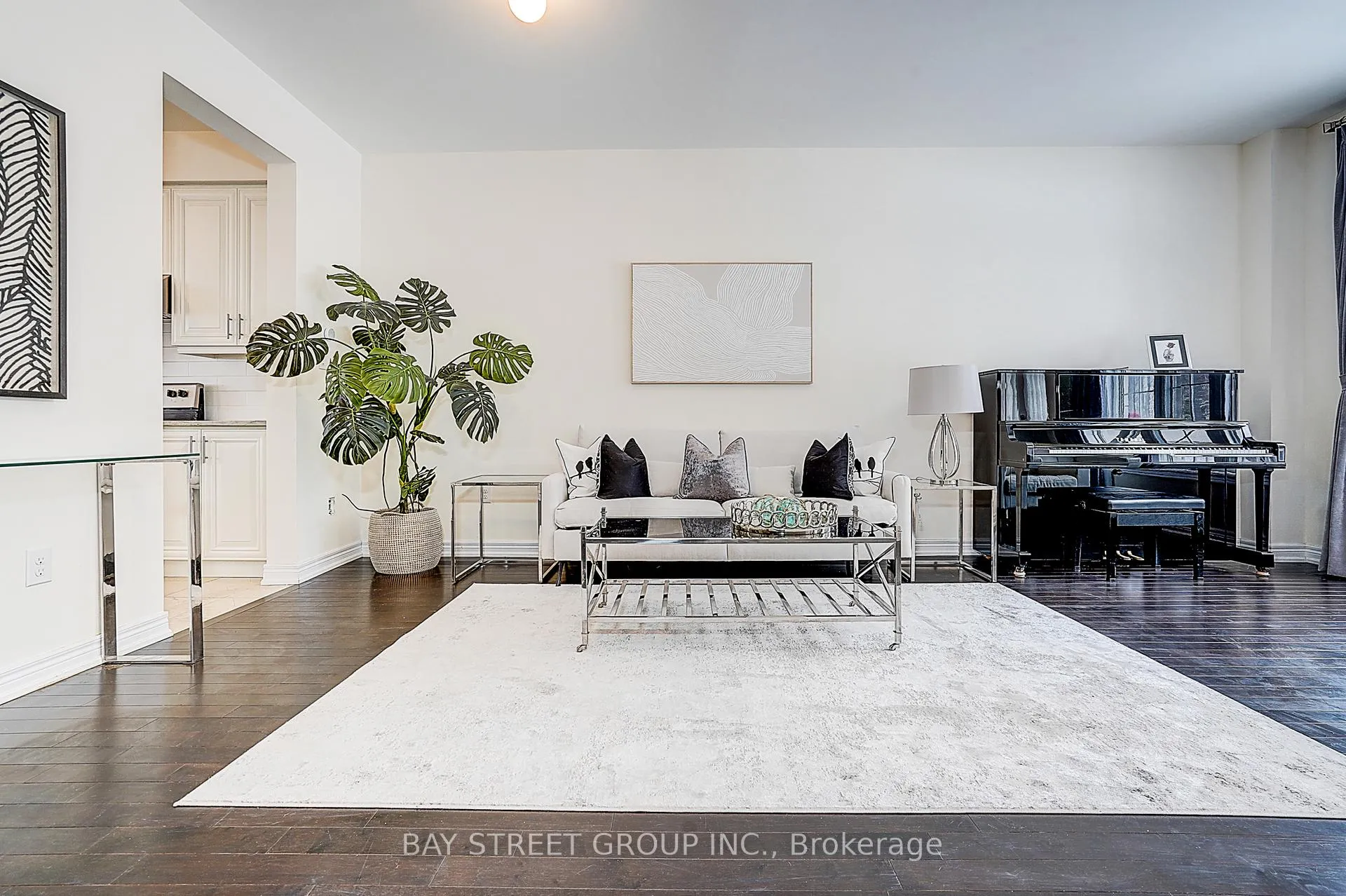 Photo 9 of 86 Autumn Glow Drive, Markham, Cornell — HOMEH