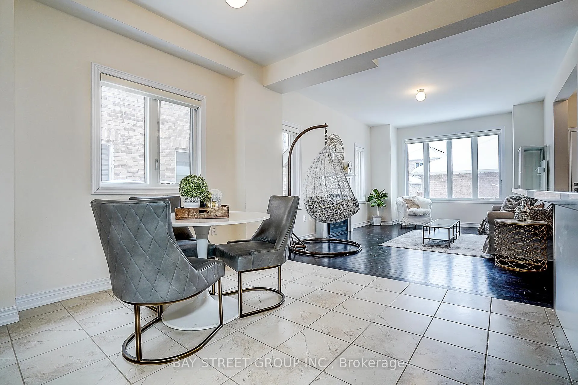 Photo 15 of 86 Autumn Glow Drive, Markham, Cornell — HOMEH