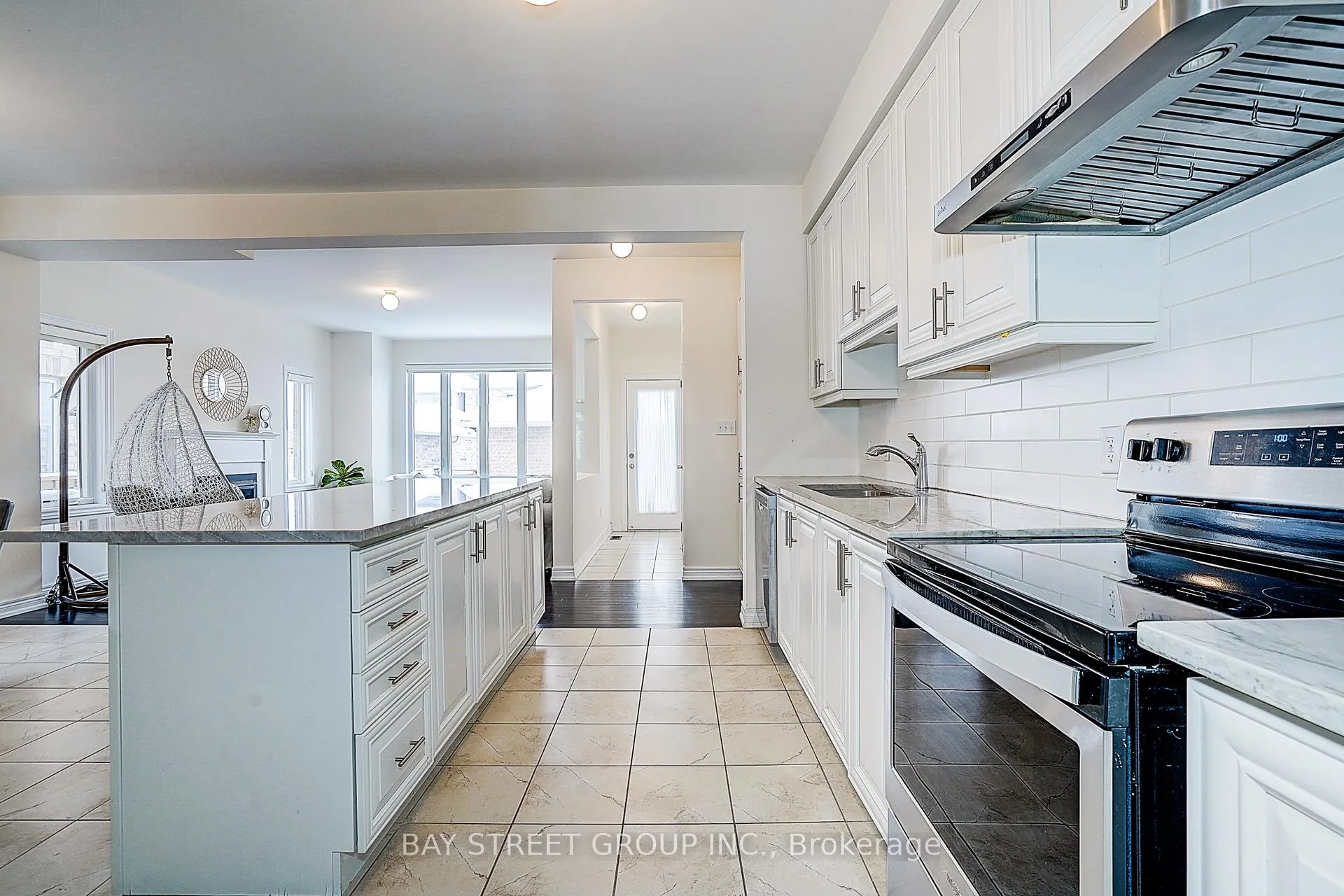 Photo 19 of 86 Autumn Glow Drive, Markham, Cornell — HOMEH